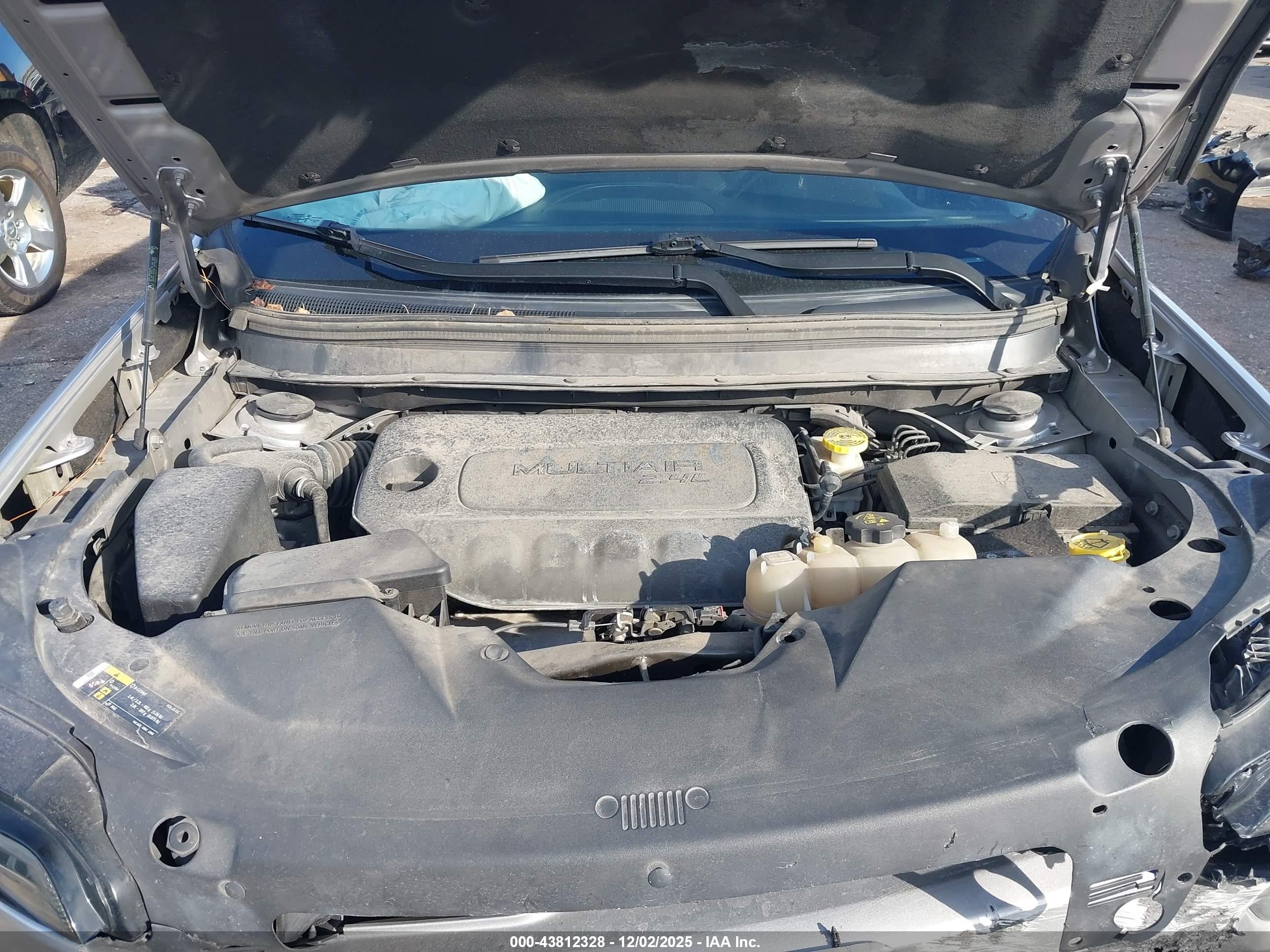 JEEP CHEROKEE image 10
