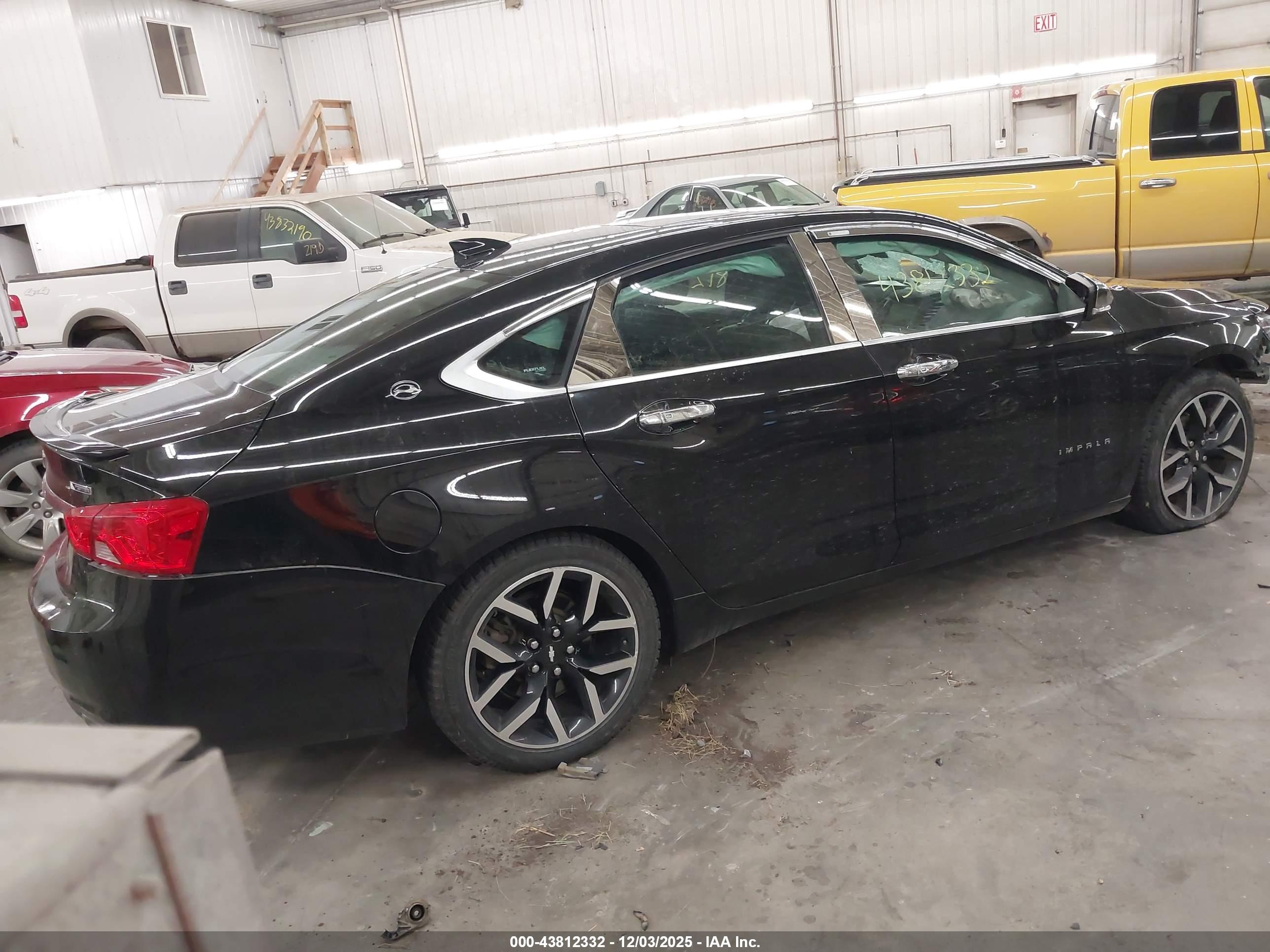 CHEVROLET IMPALA image 4