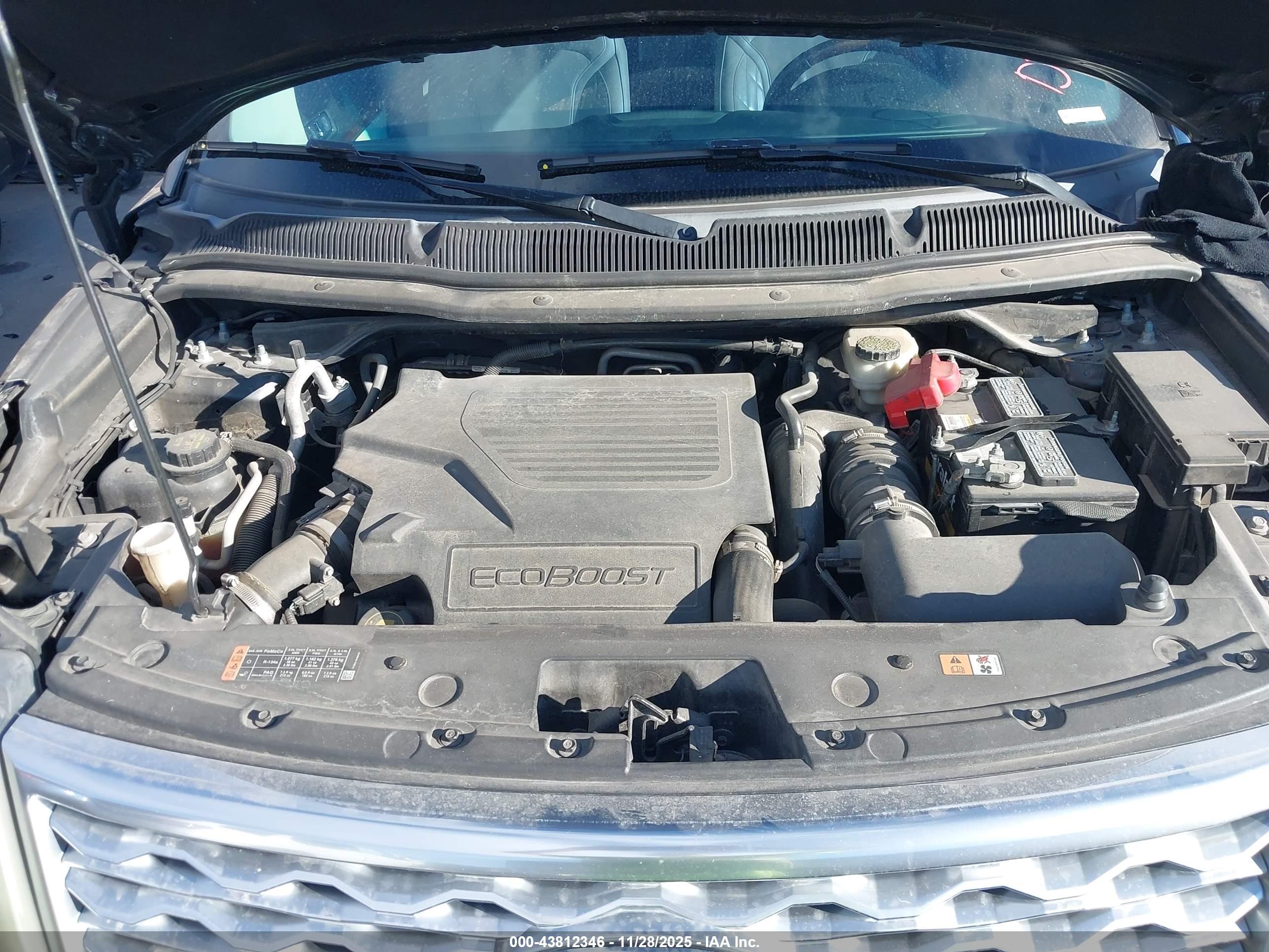 FORD EXPLORER image 10
