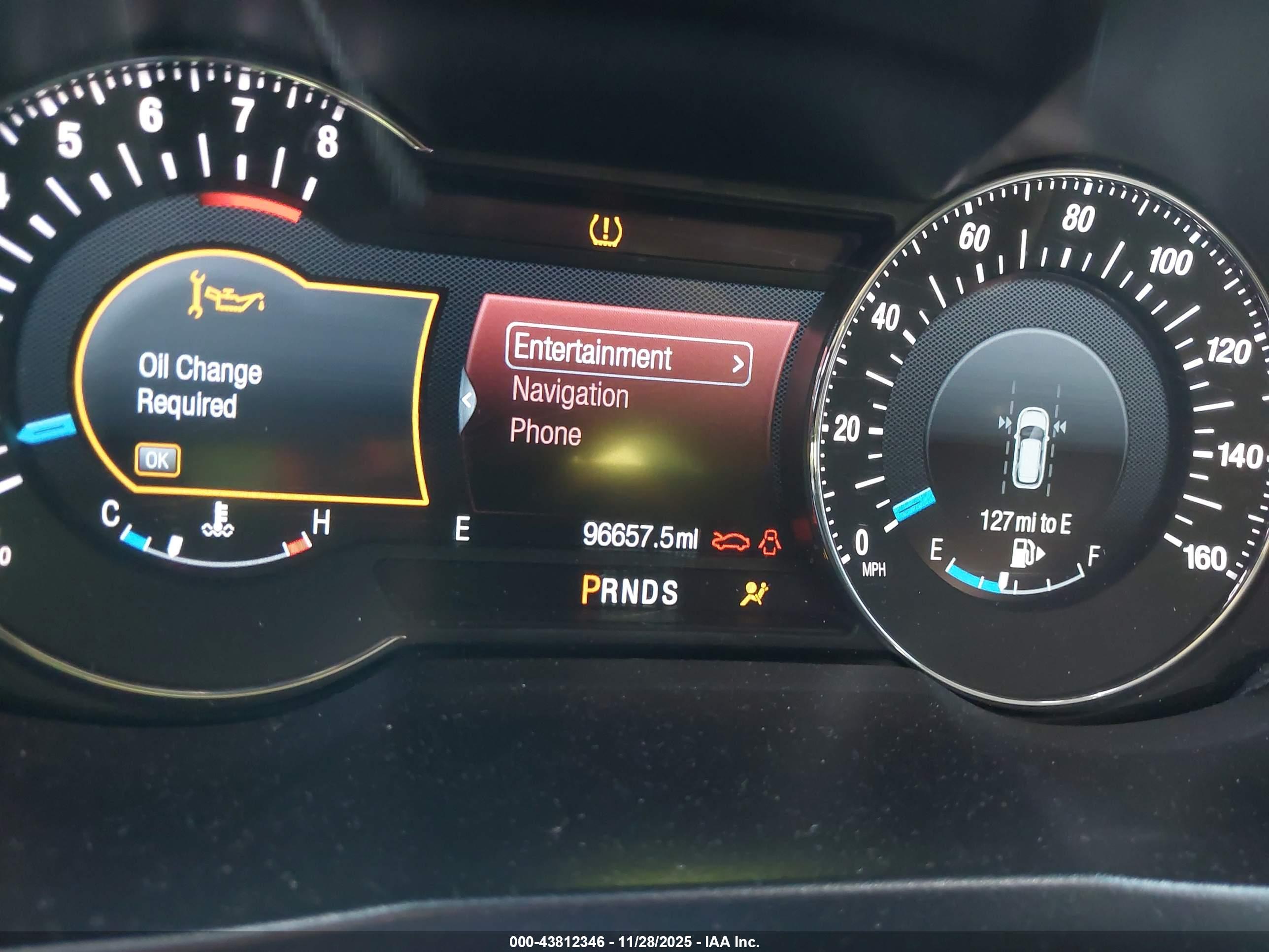 FORD EXPLORER image 7