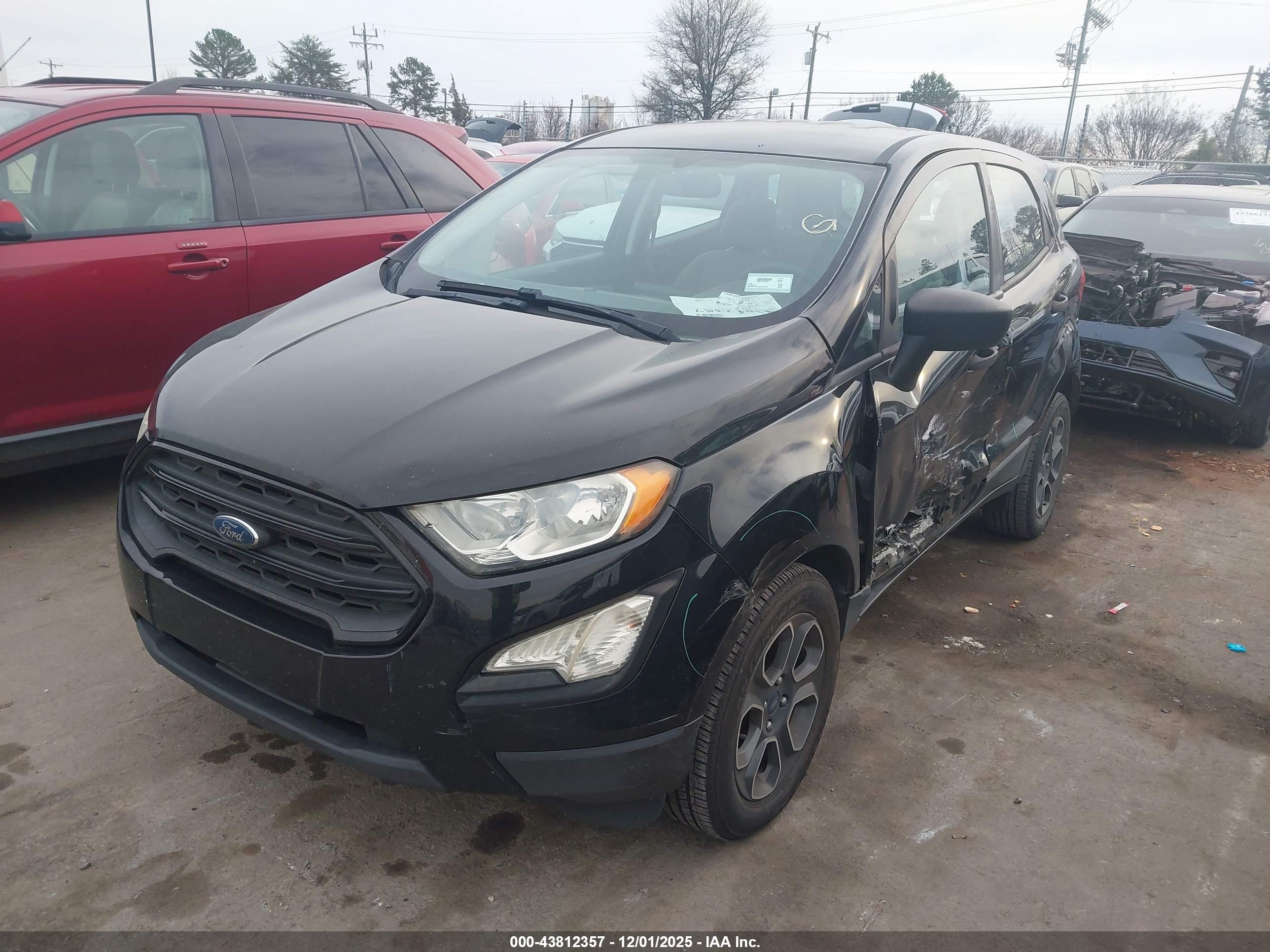 FORD ECOSPORT image 2