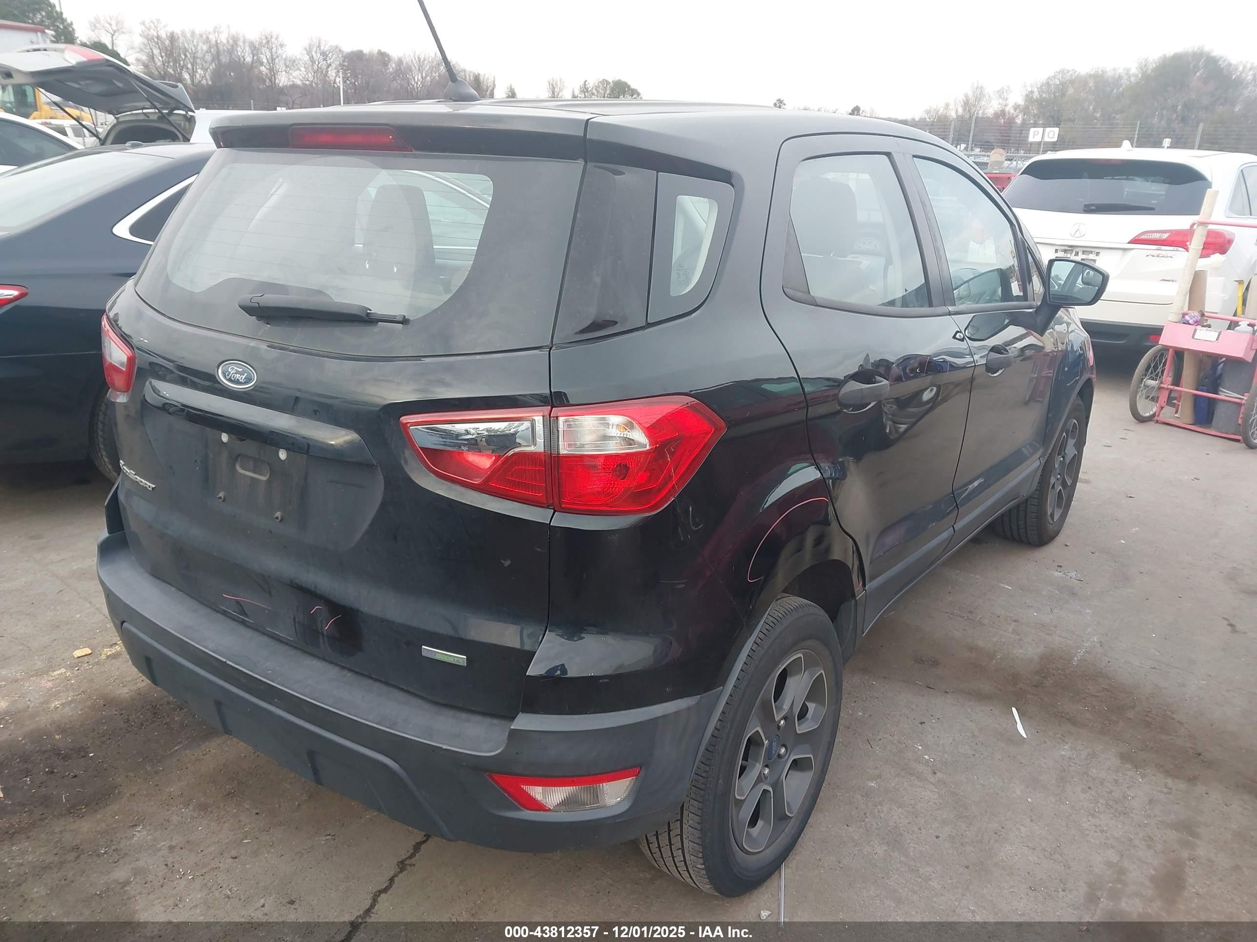 FORD ECOSPORT image 4