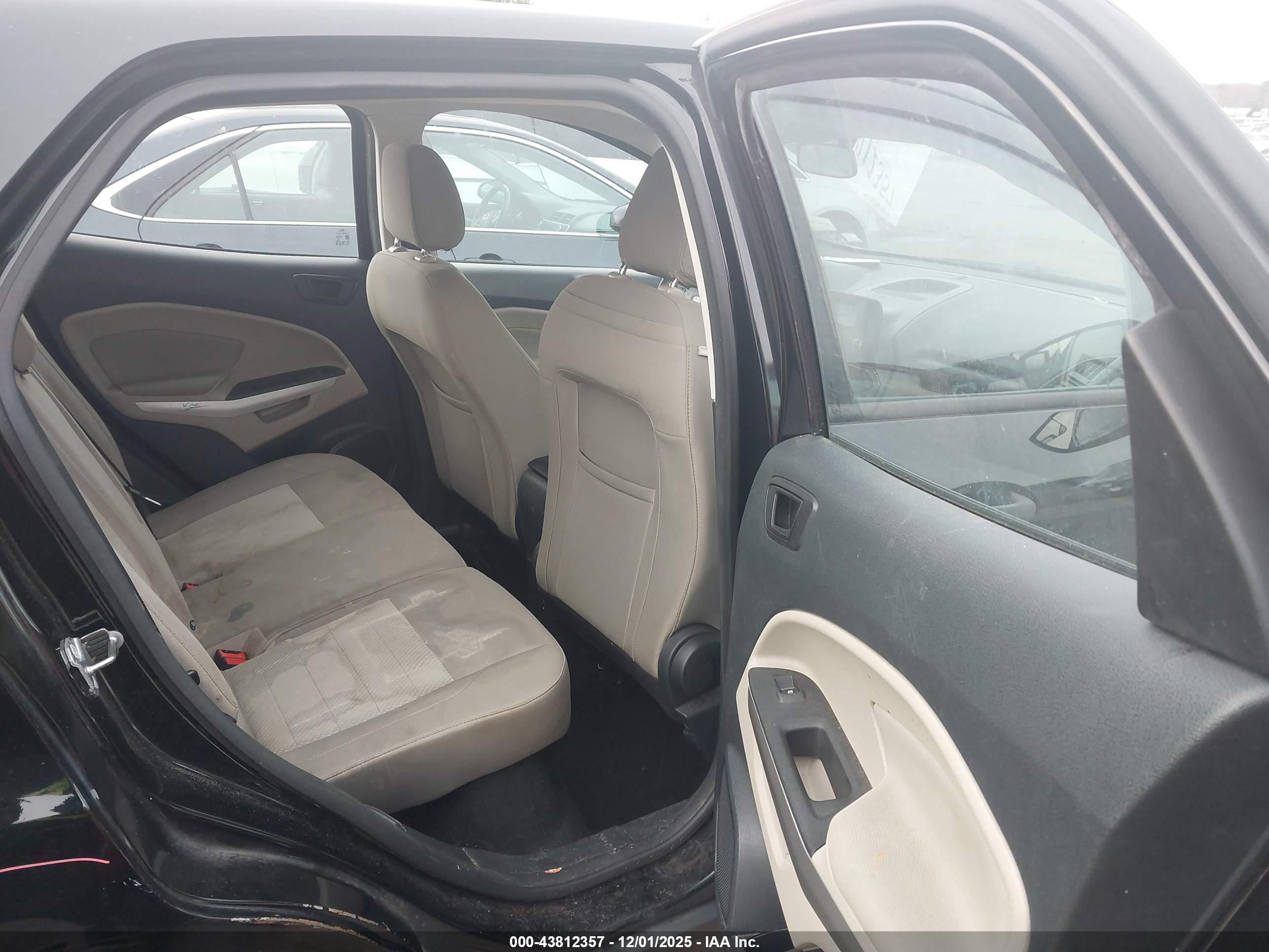 FORD ECOSPORT image 8