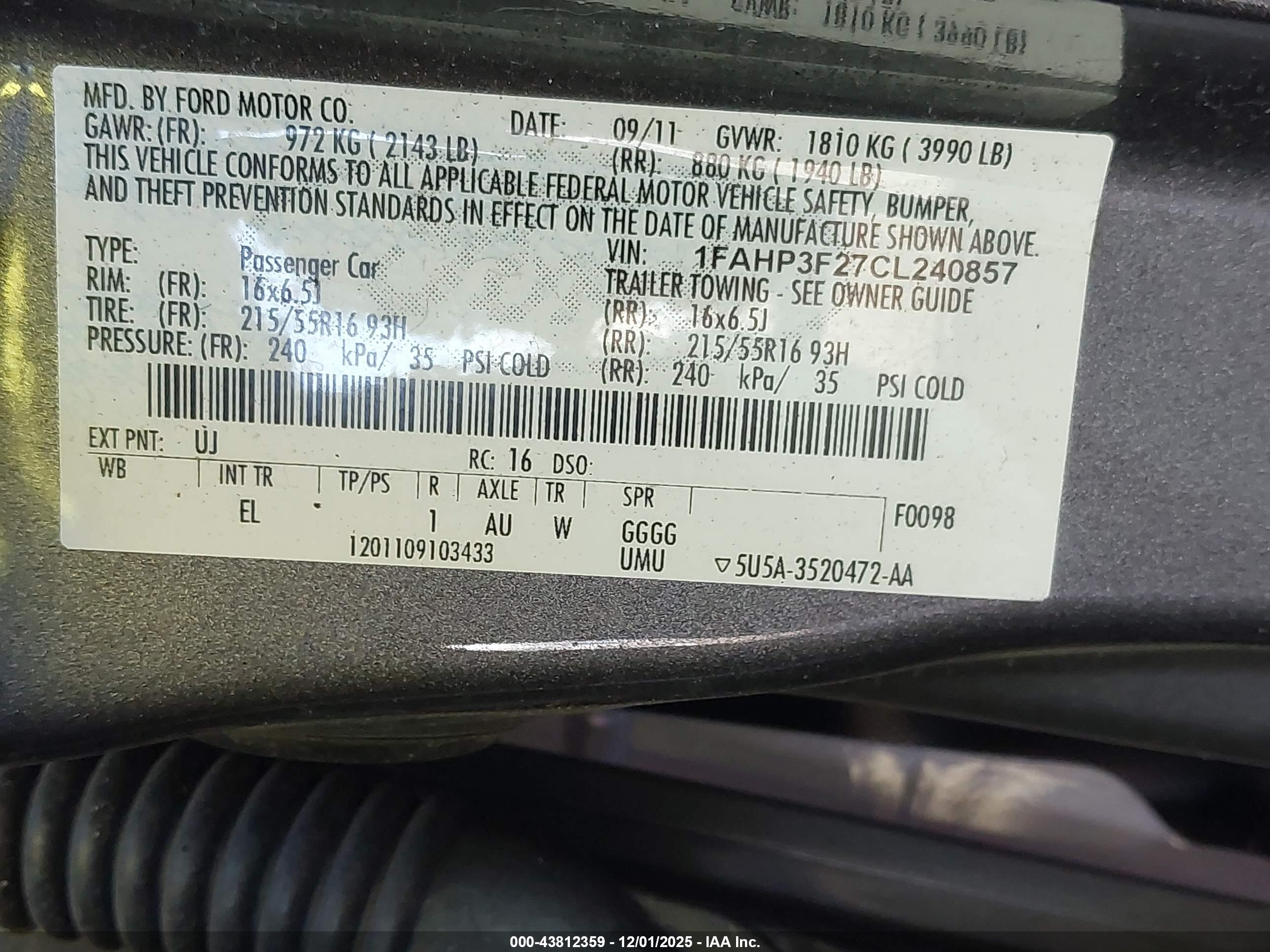 FORD FOCUS image 9