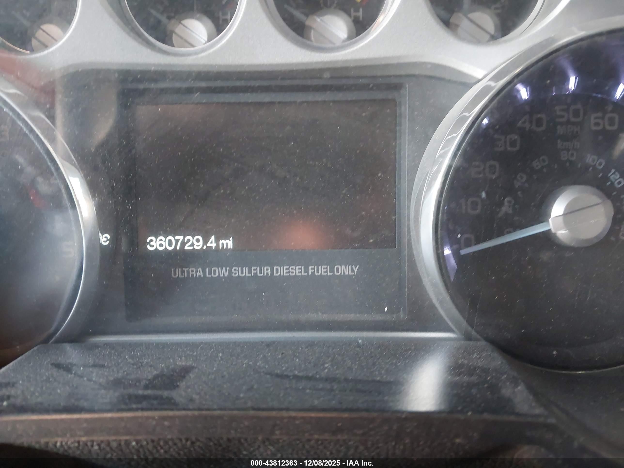 FORD F-350 image 6