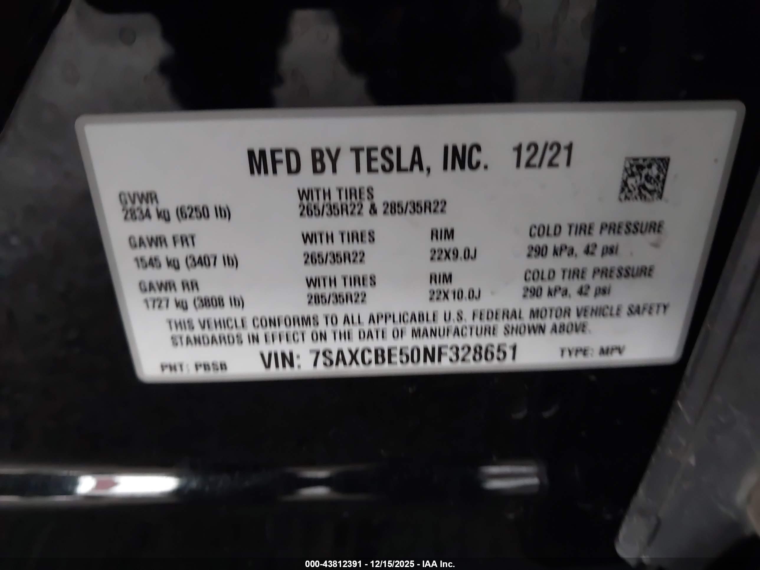 TESLA MODEL image 9