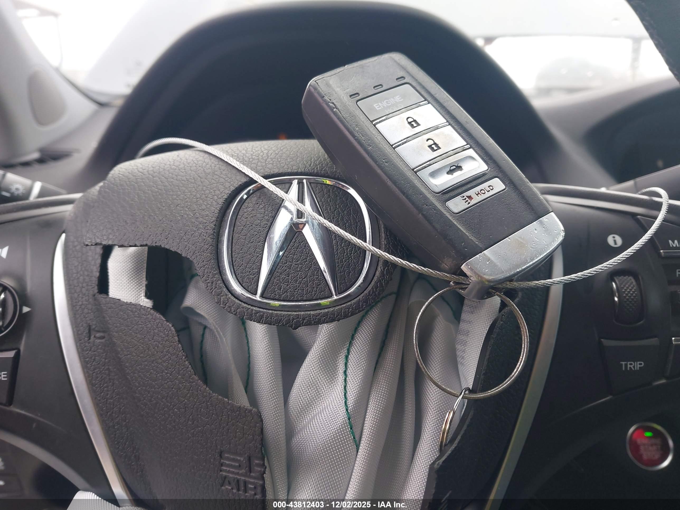 ACURA TLX image 11