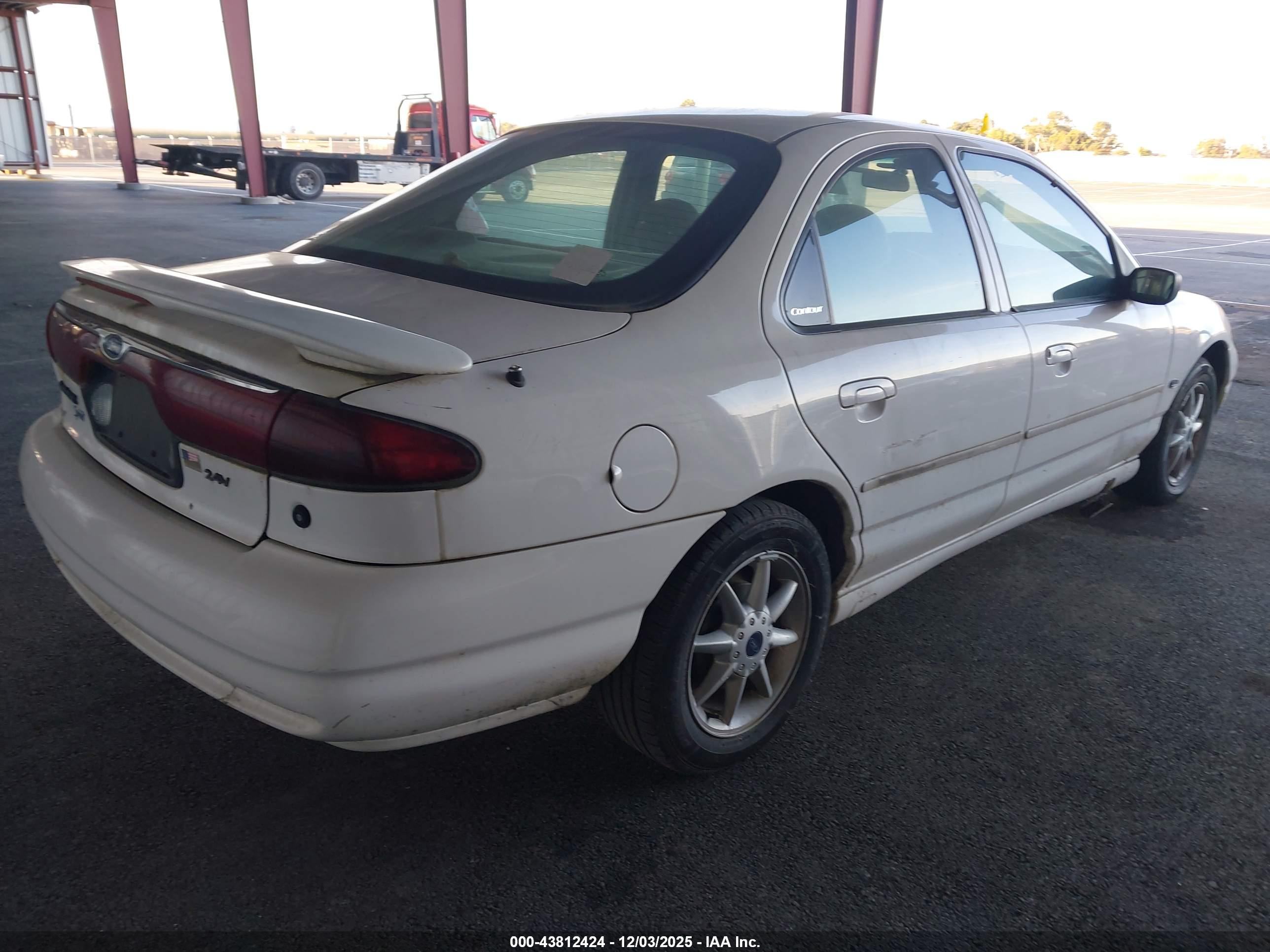 FORD CONTOUR image 4