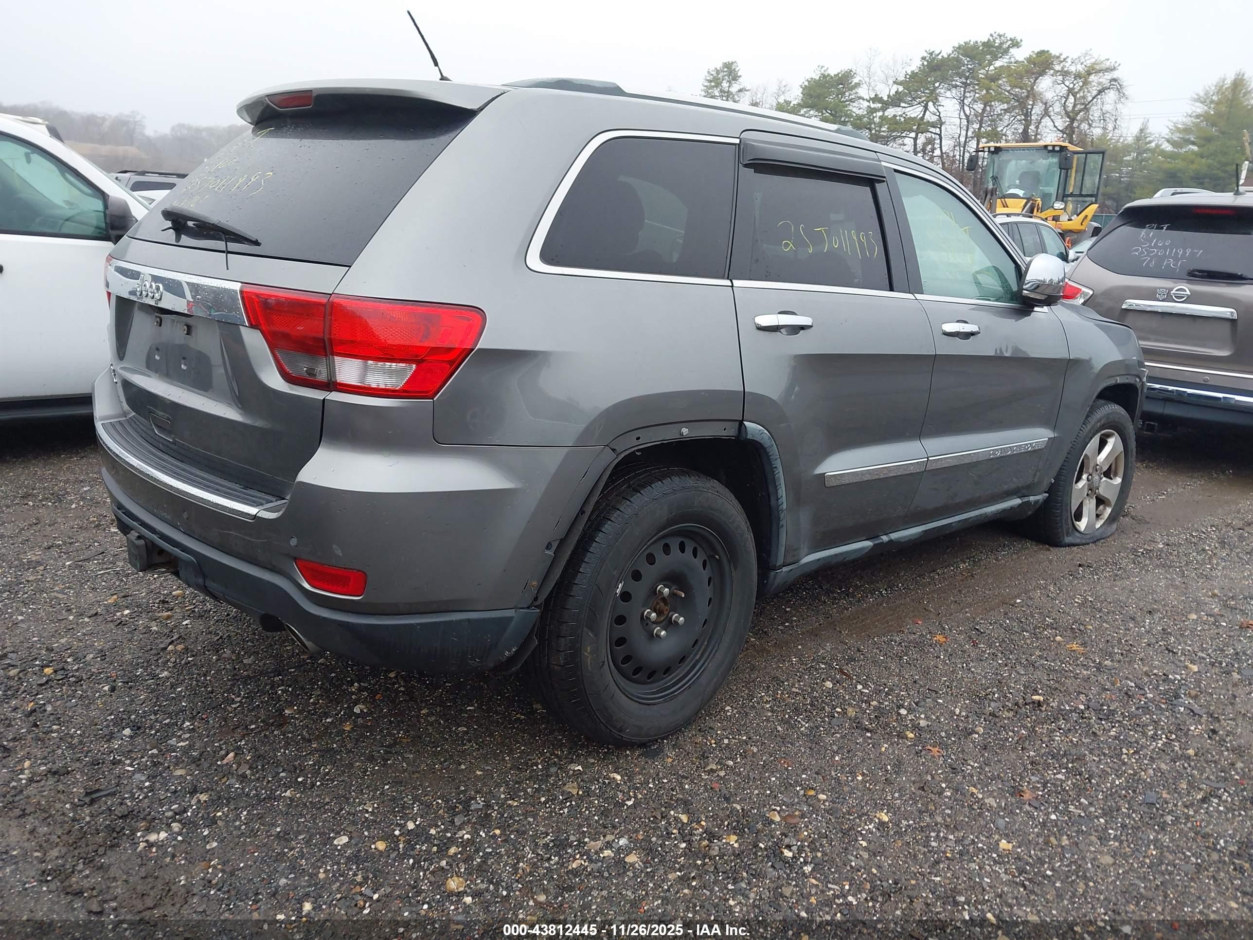 JEEP GRAND image 4