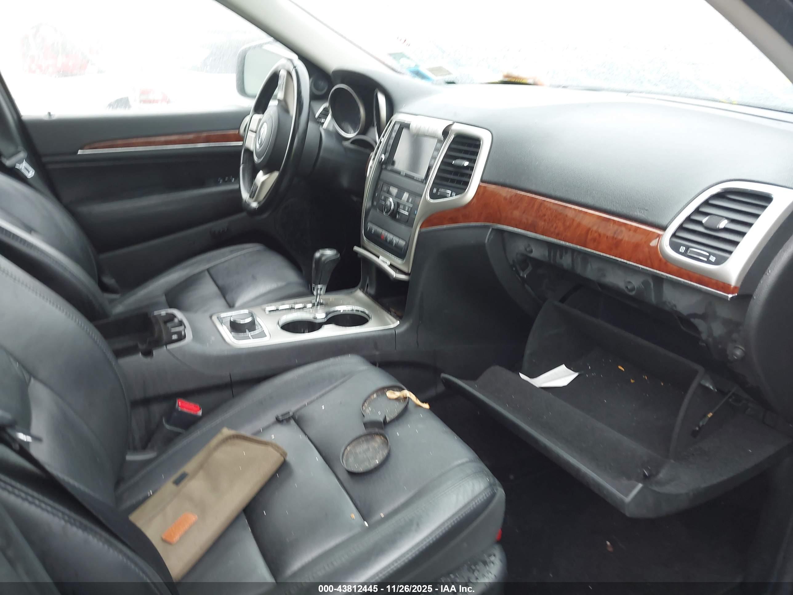 JEEP GRAND image 5