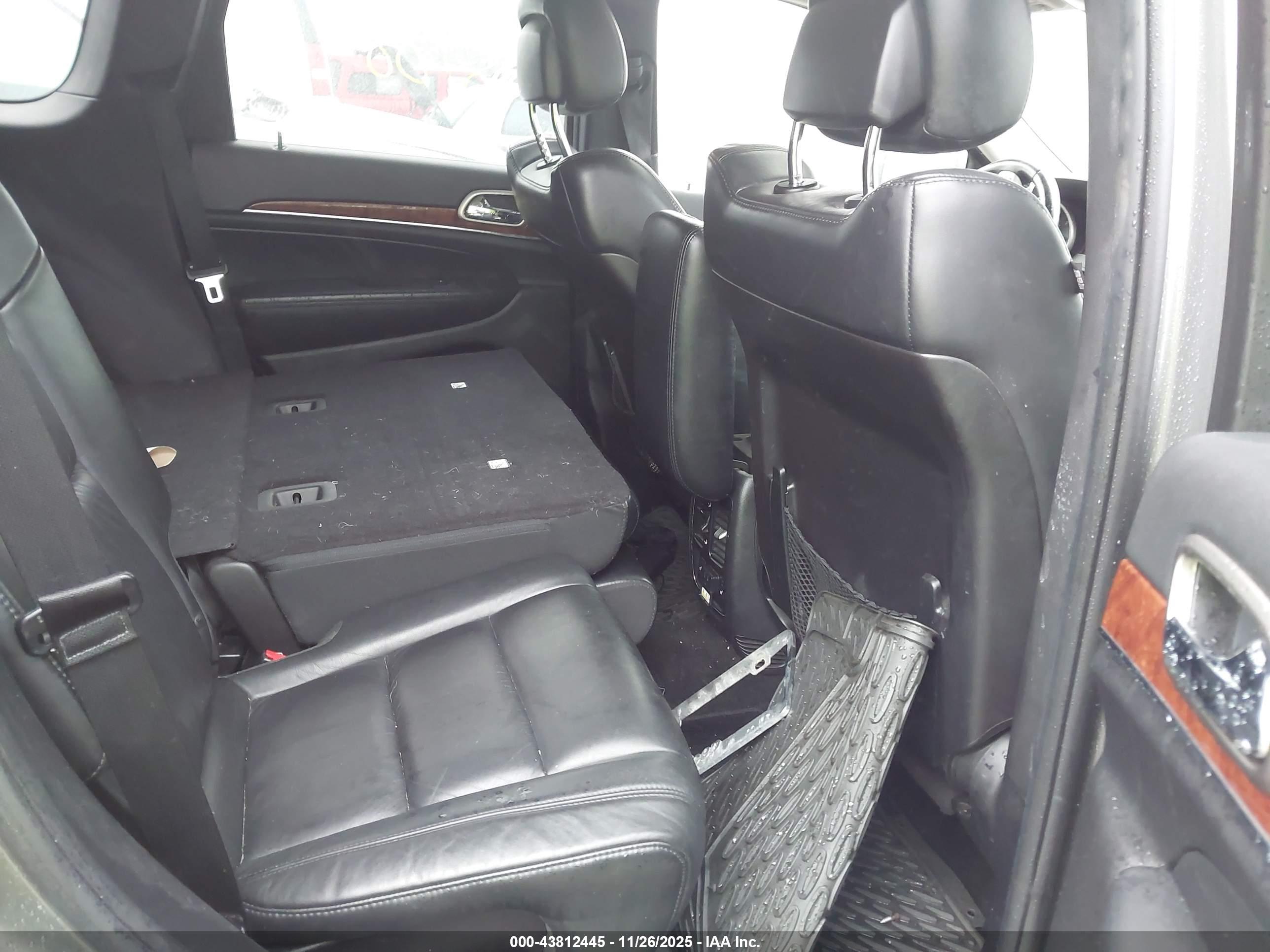 JEEP GRAND image 8