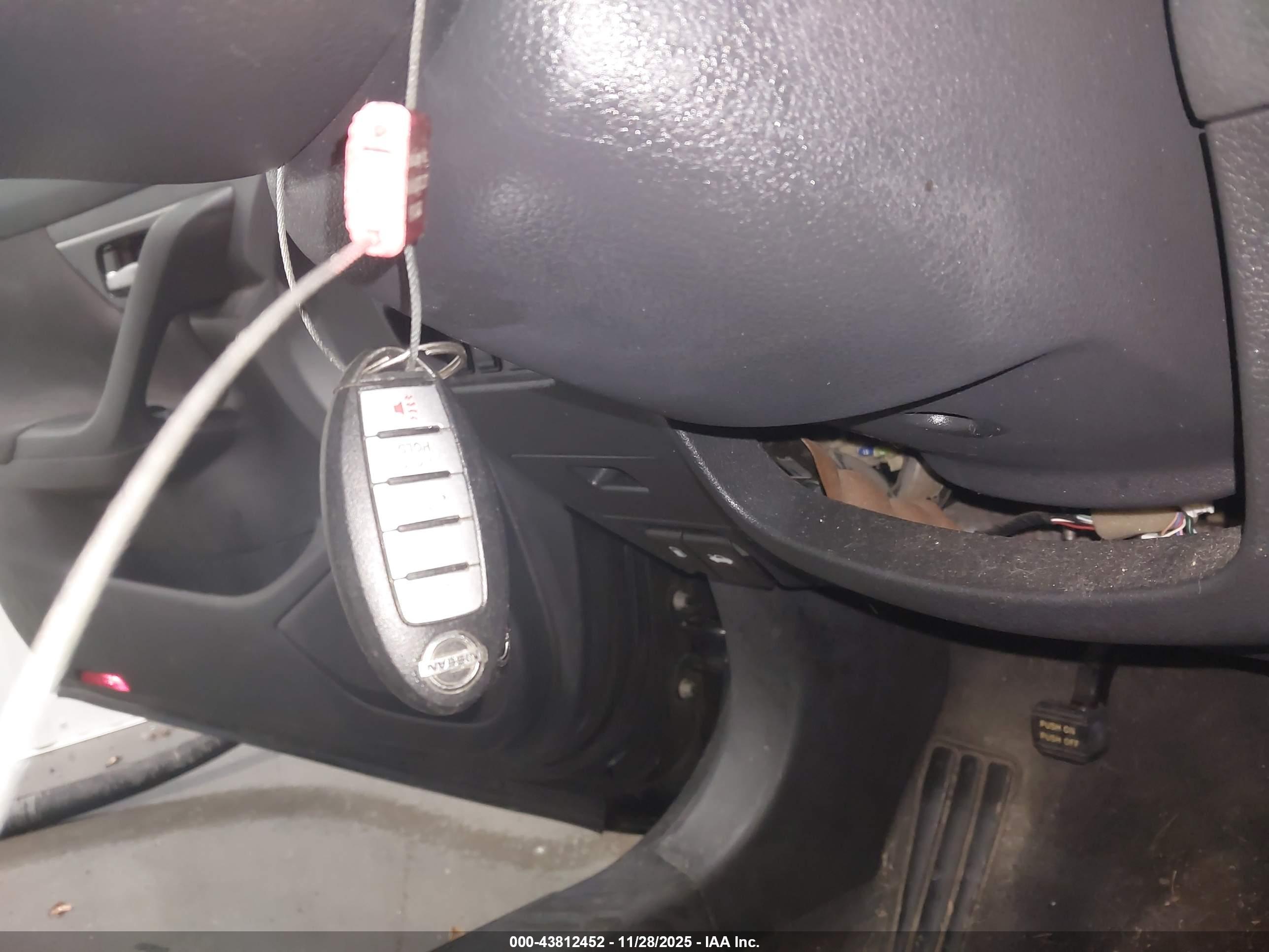 NISSAN ALTIMA image 11