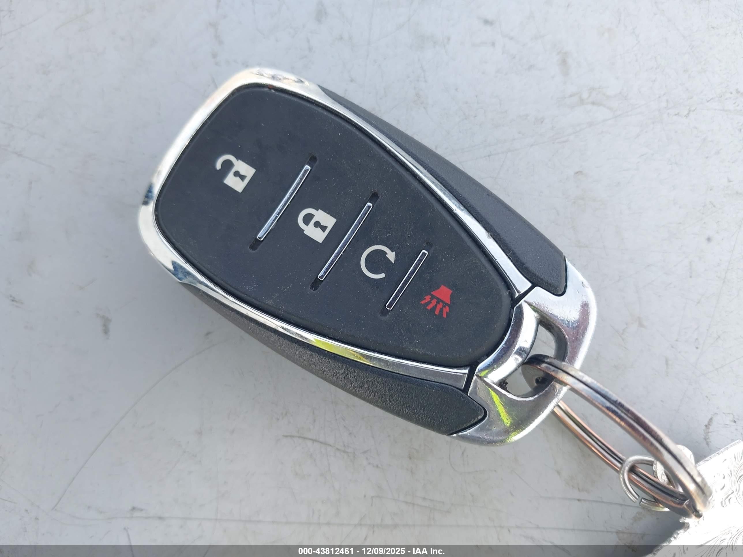 CHEVROLET BLAZER image 11