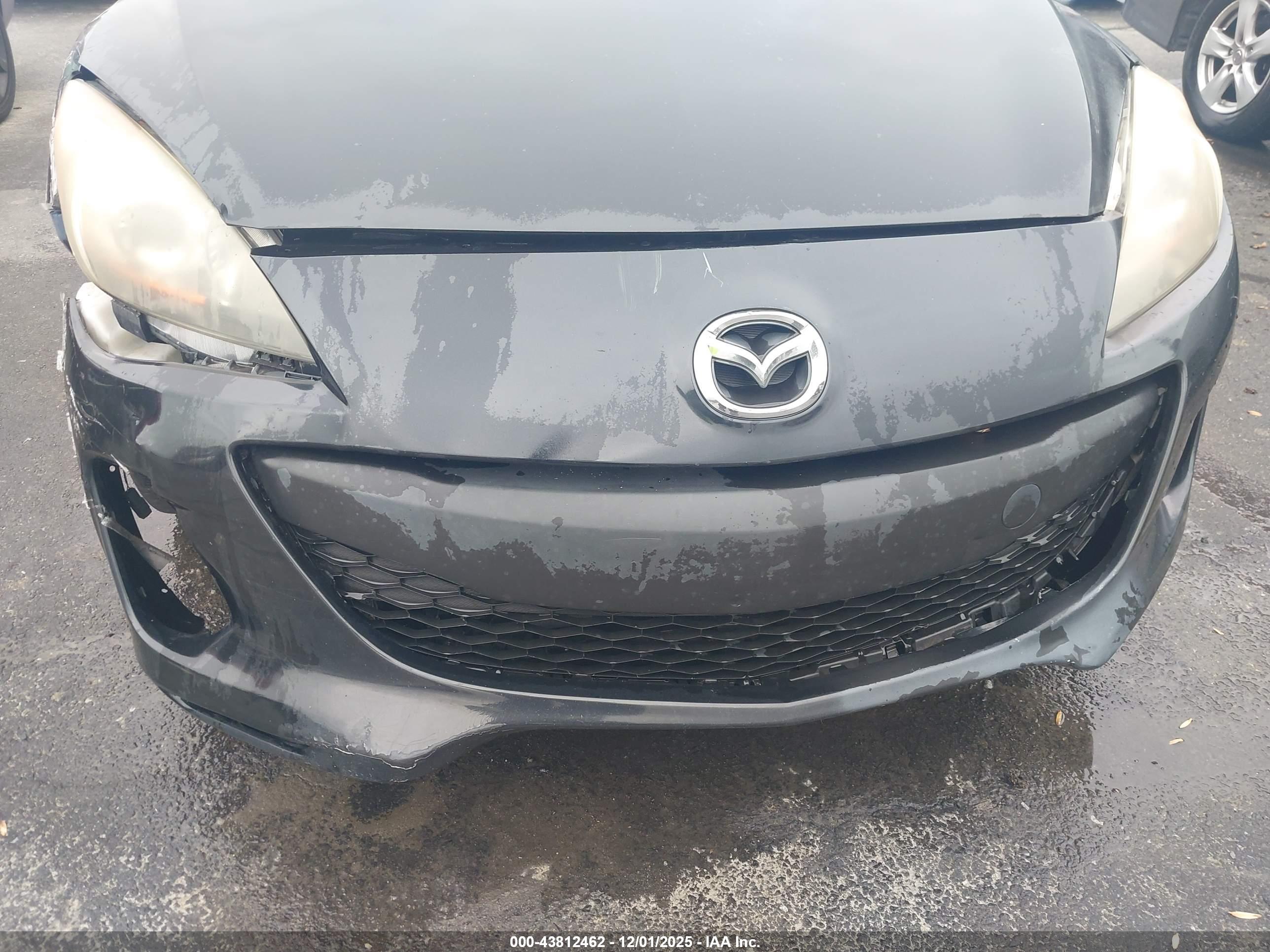 MAZDA MAZDA3 image 6