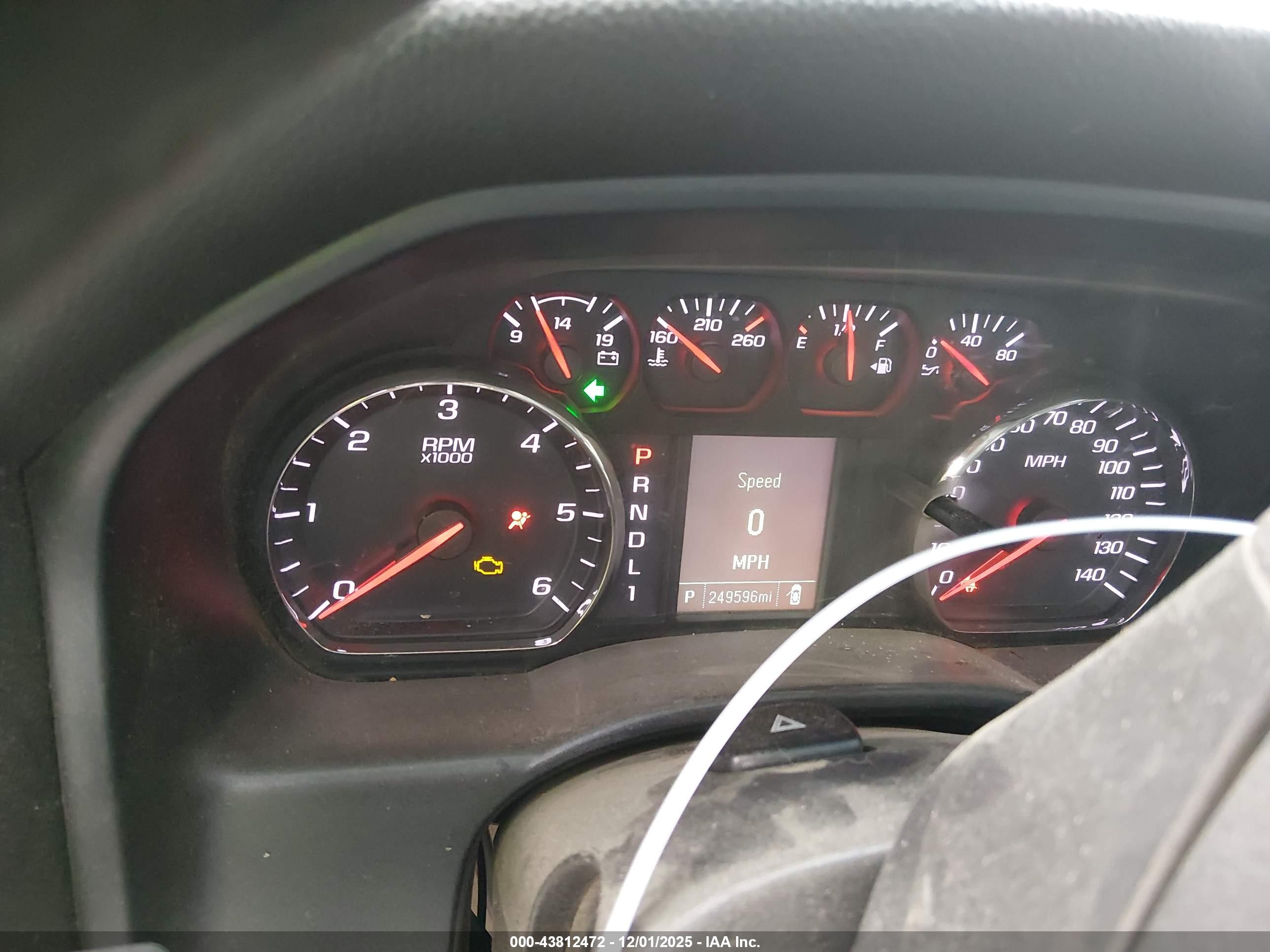 CHEVROLET SILVERADO image 7