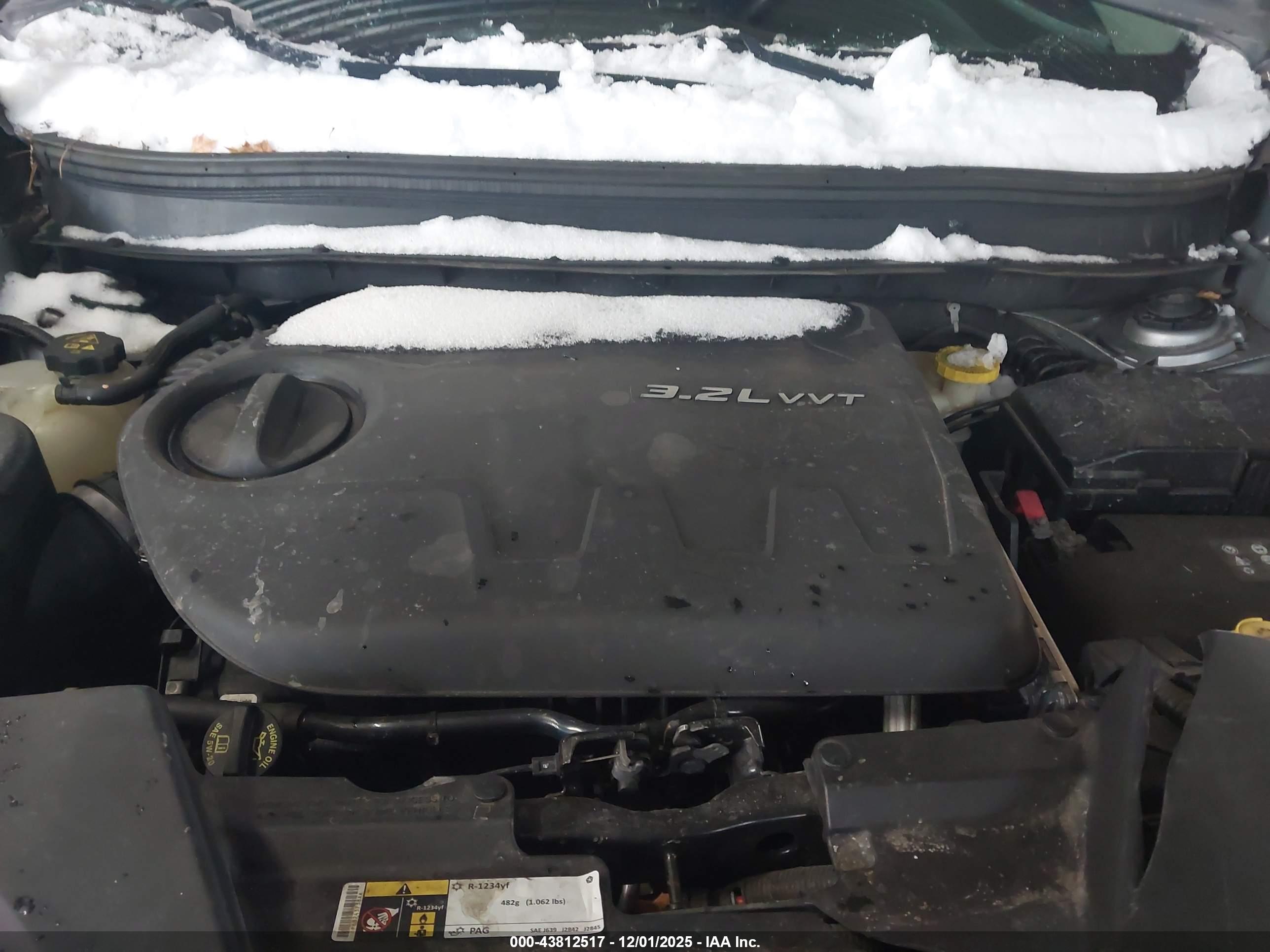 JEEP CHEROKEE image 10