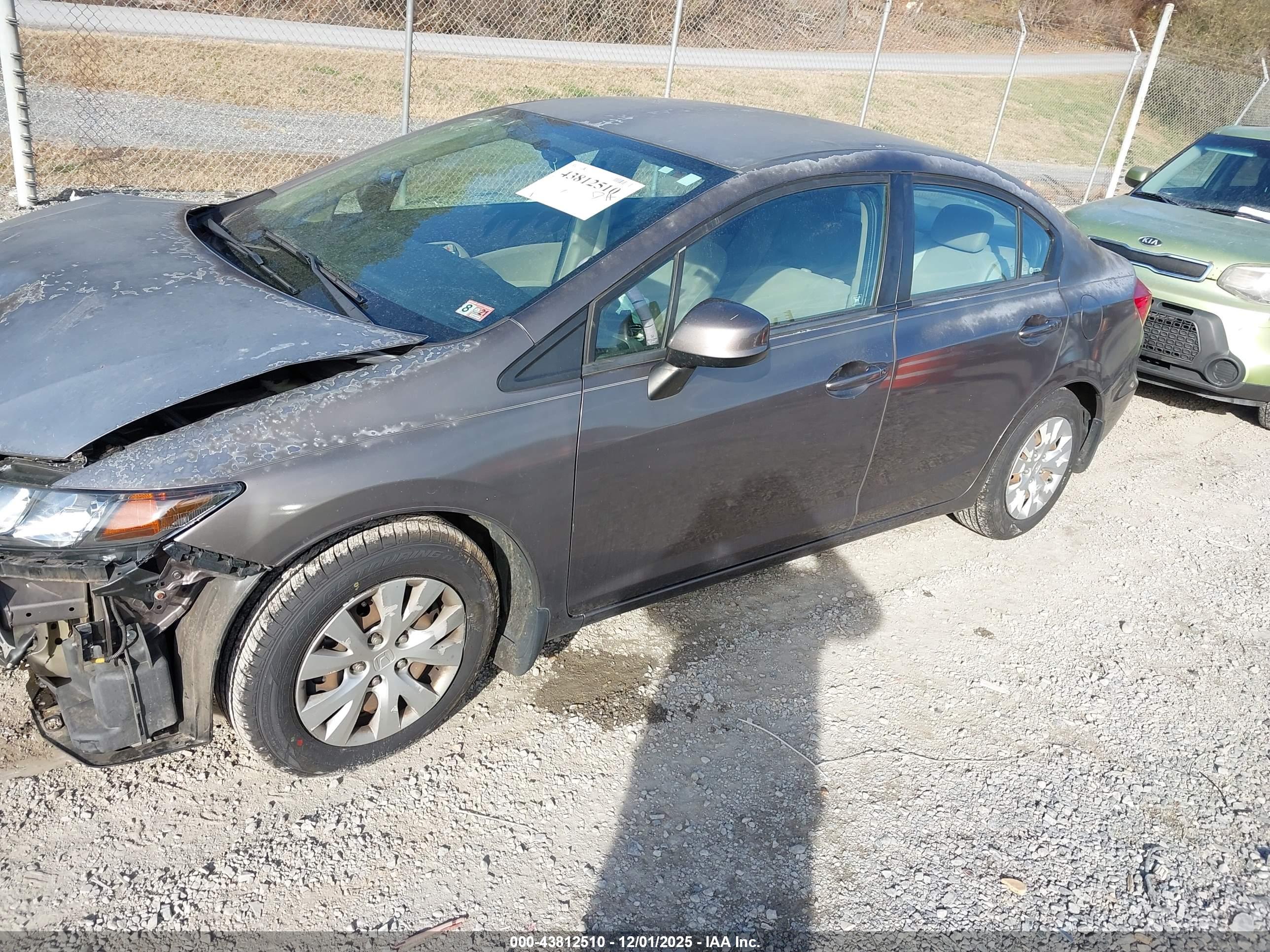 HONDA CIVIC image 2