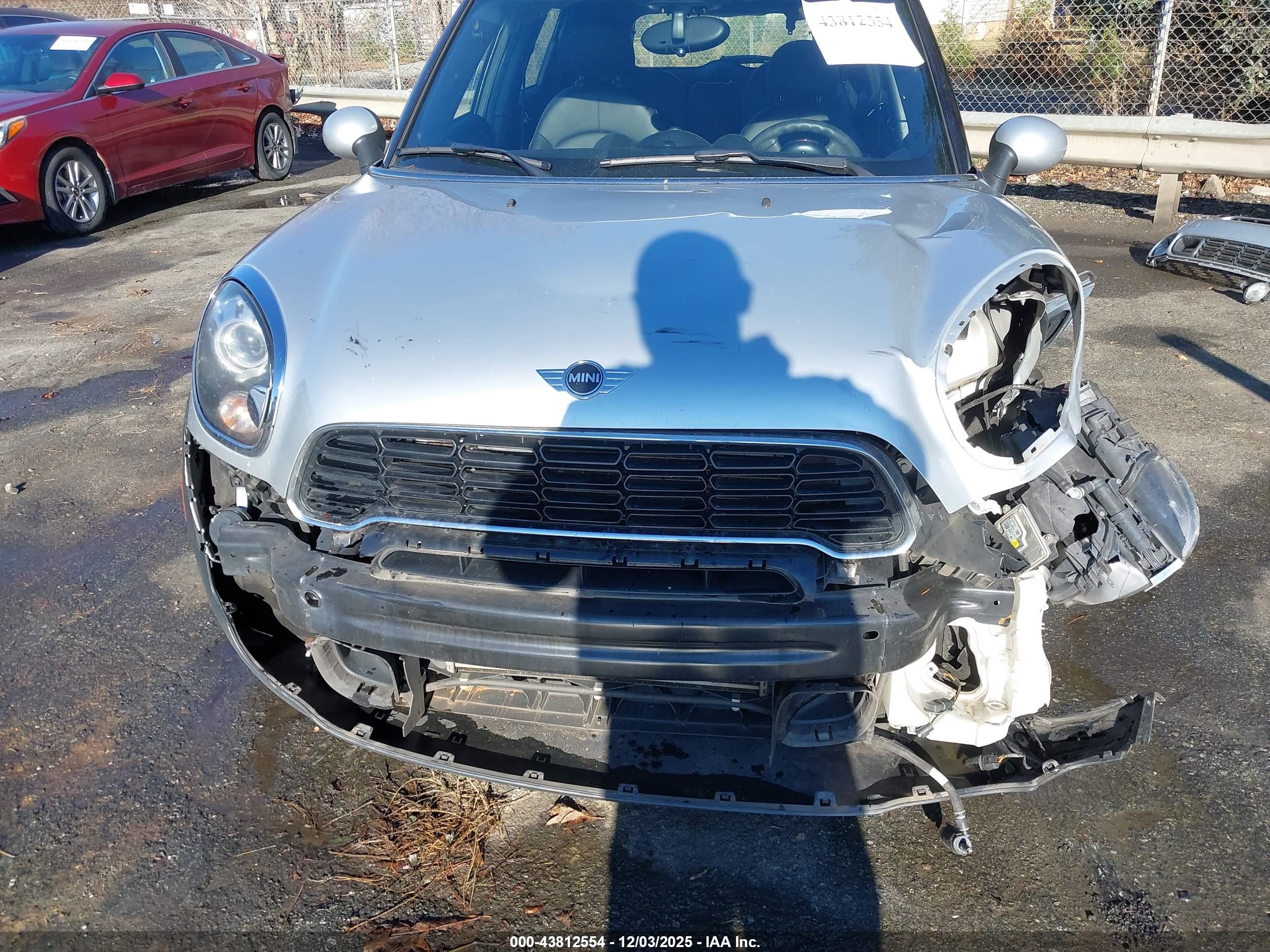 MINI COOPER image 6