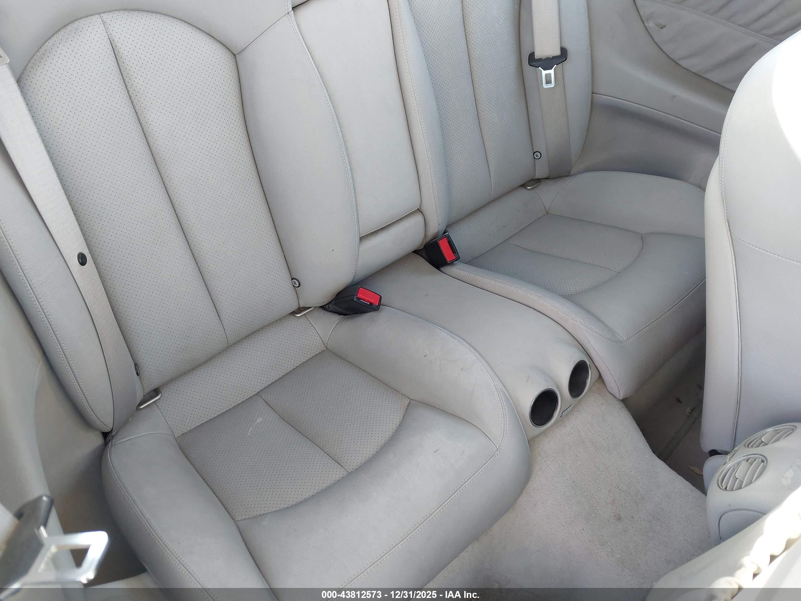 MERCEDES-BENZ CLK image 8