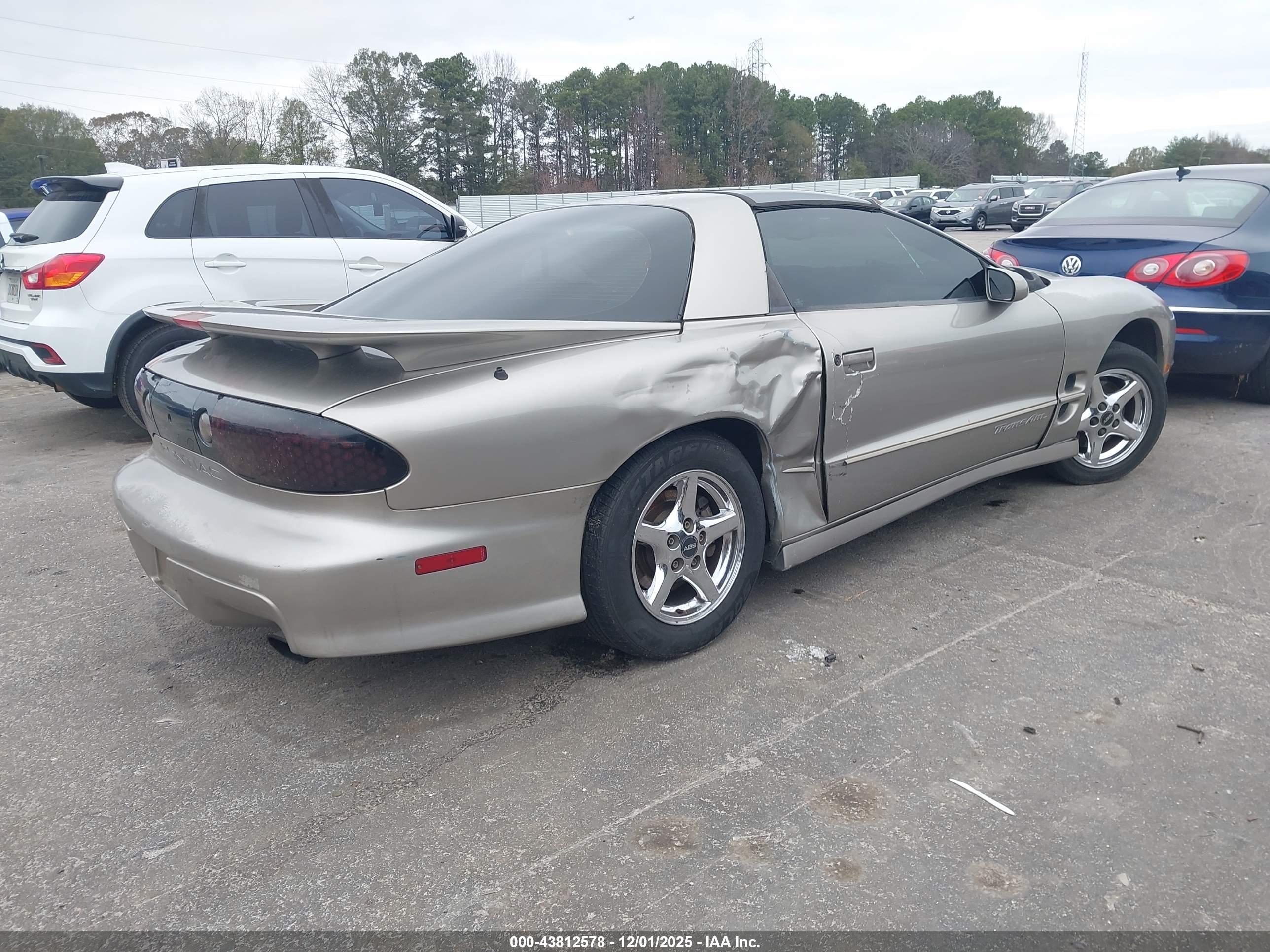 PONTIAC FIREBIRD image 4