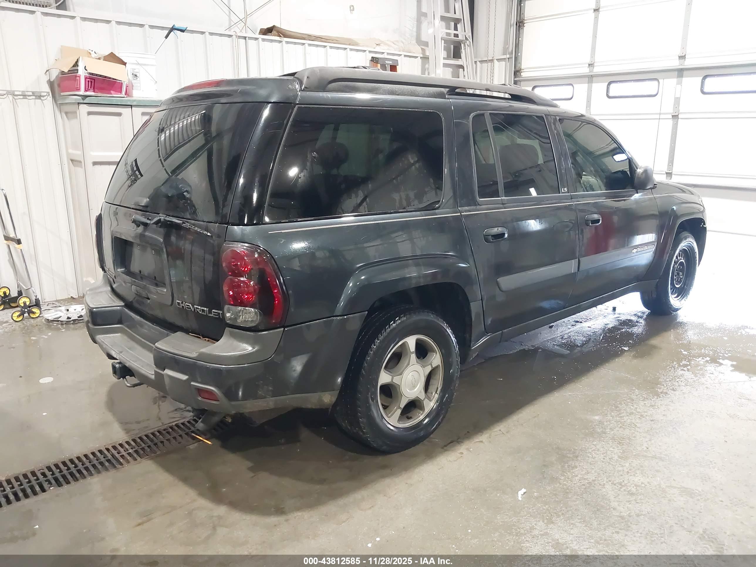 CHEVROLET TRAILBLAZER image 4
