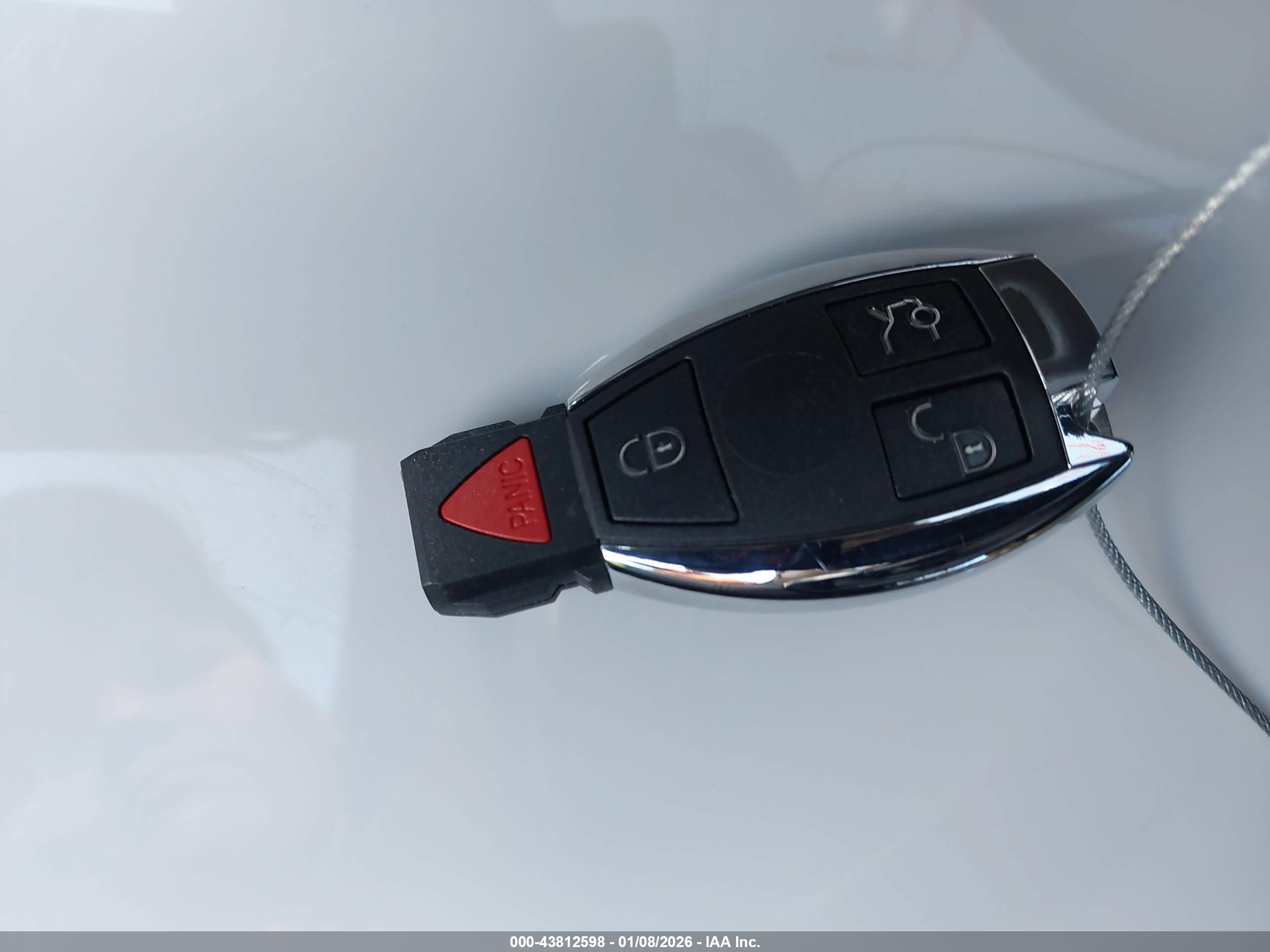 MERCEDES-BENZ CLS image 11