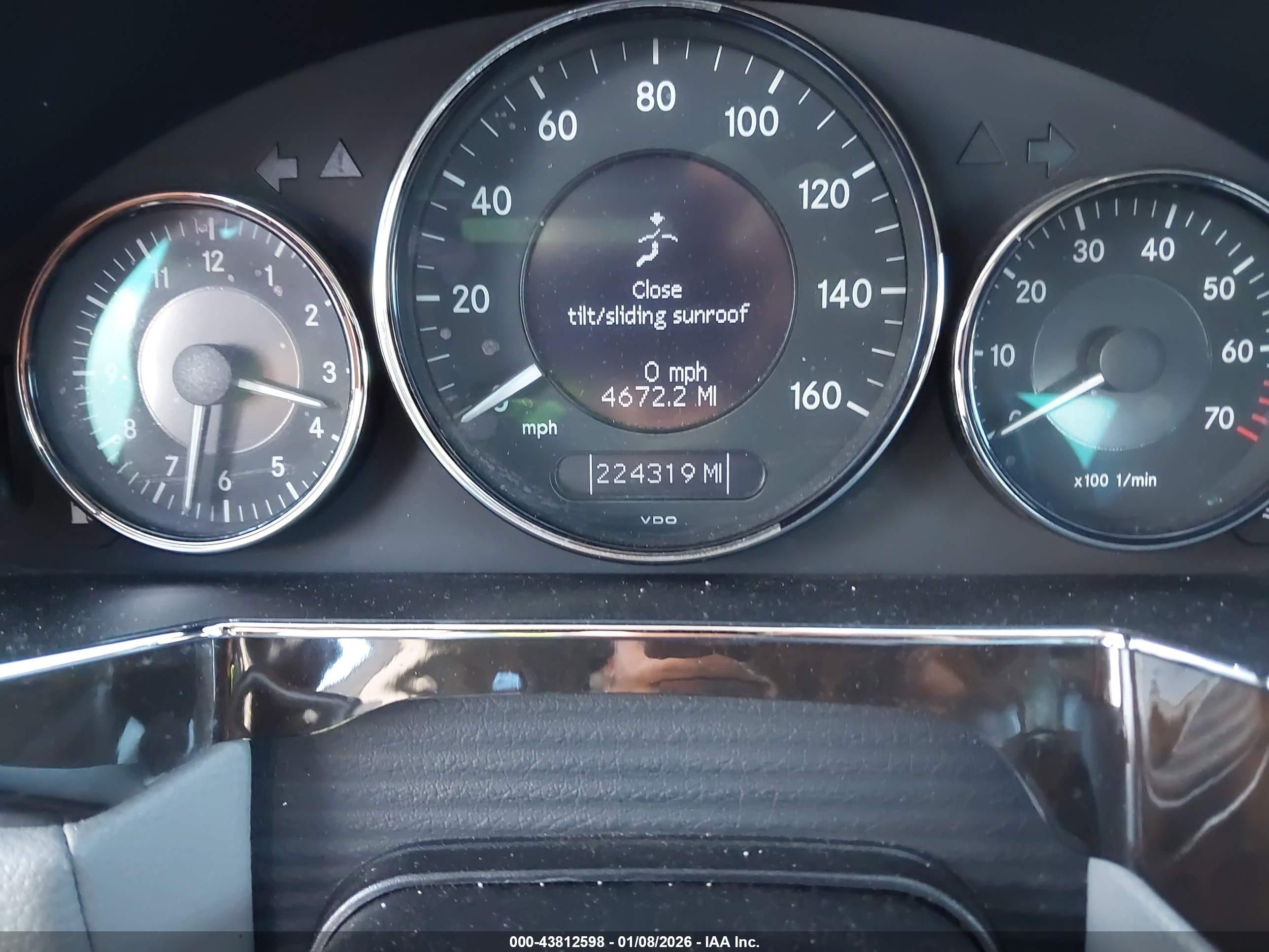 MERCEDES-BENZ CLS image 7