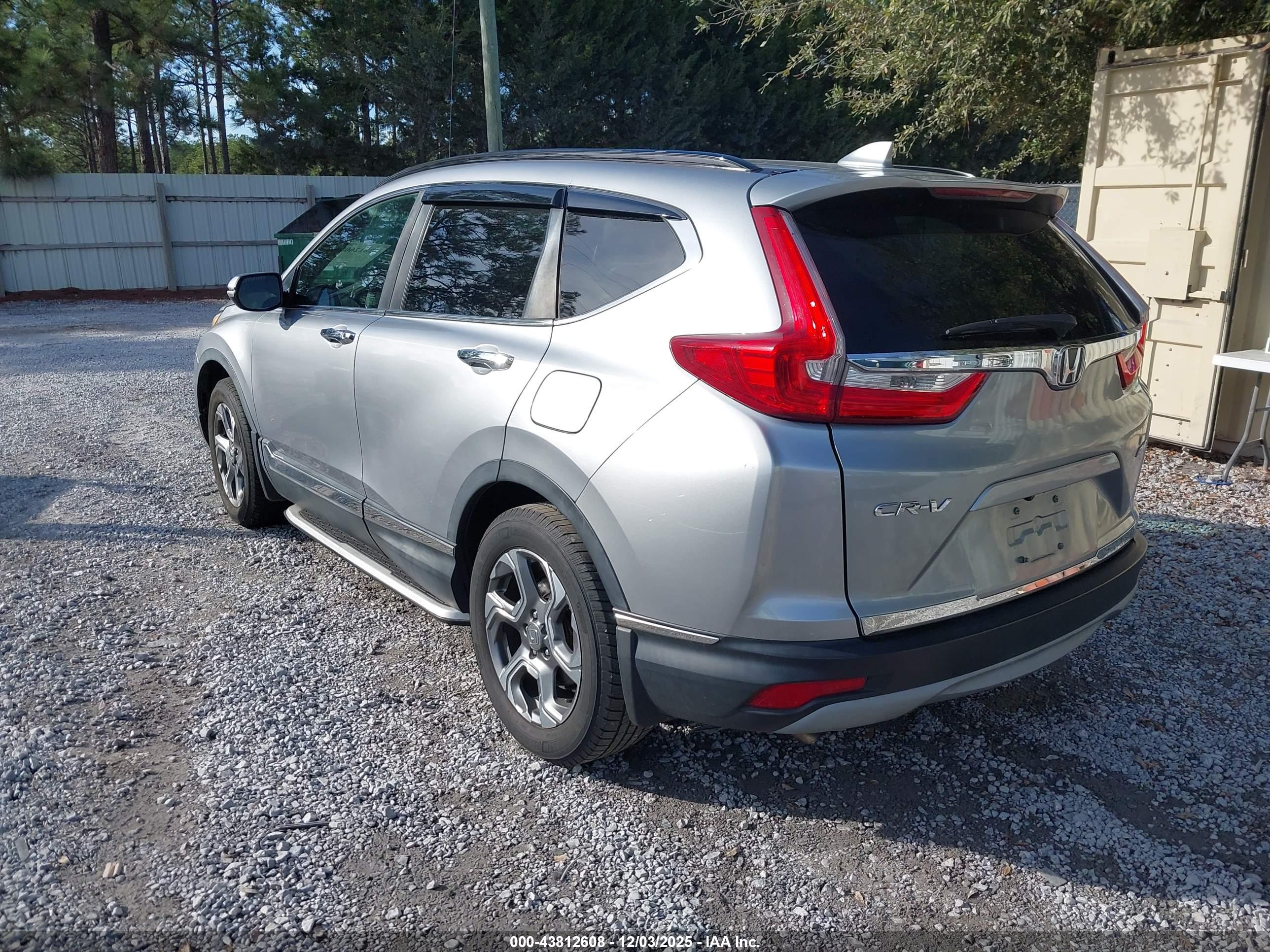 HONDA CR-V image 3
