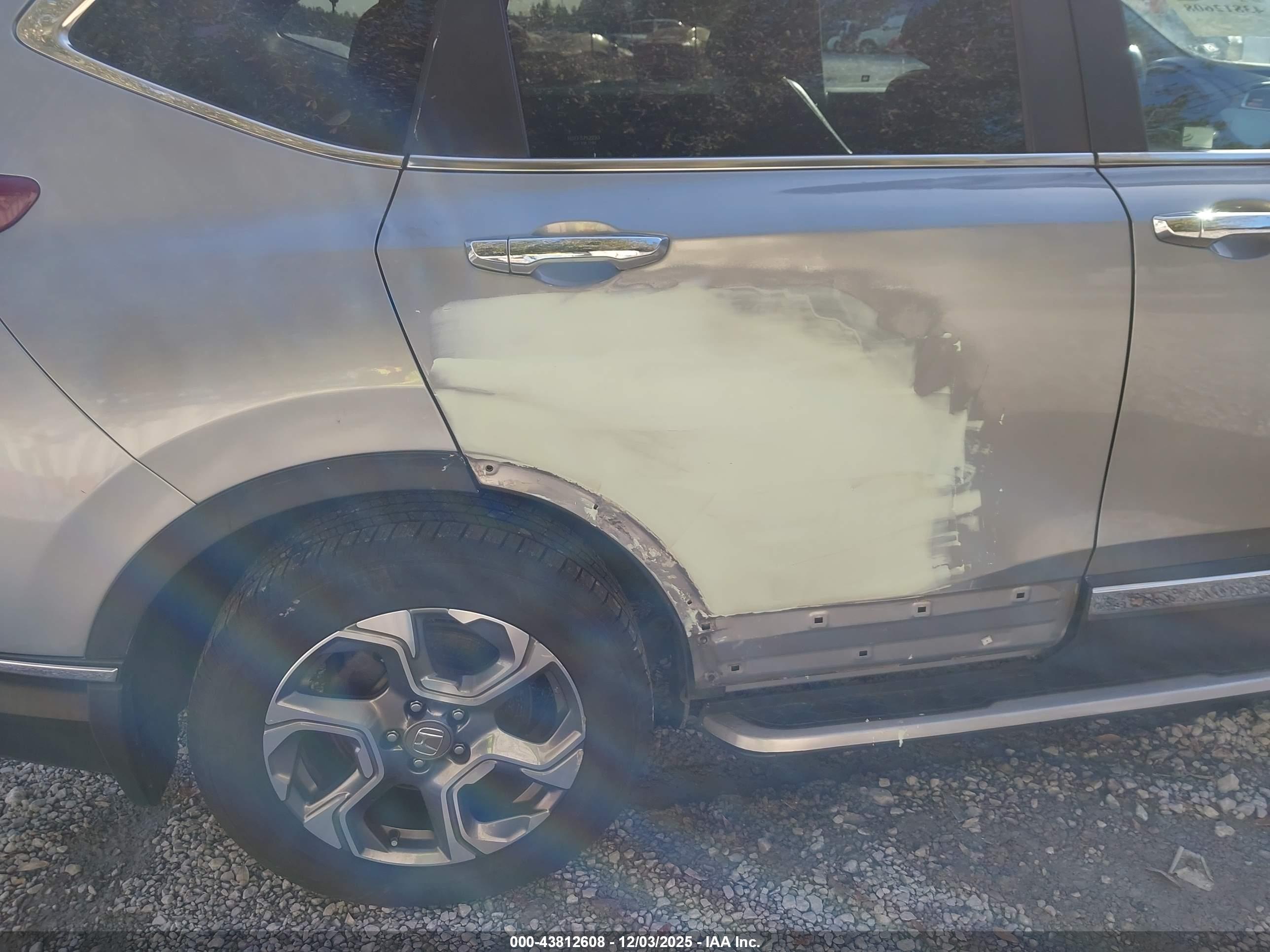 HONDA CR-V image 6