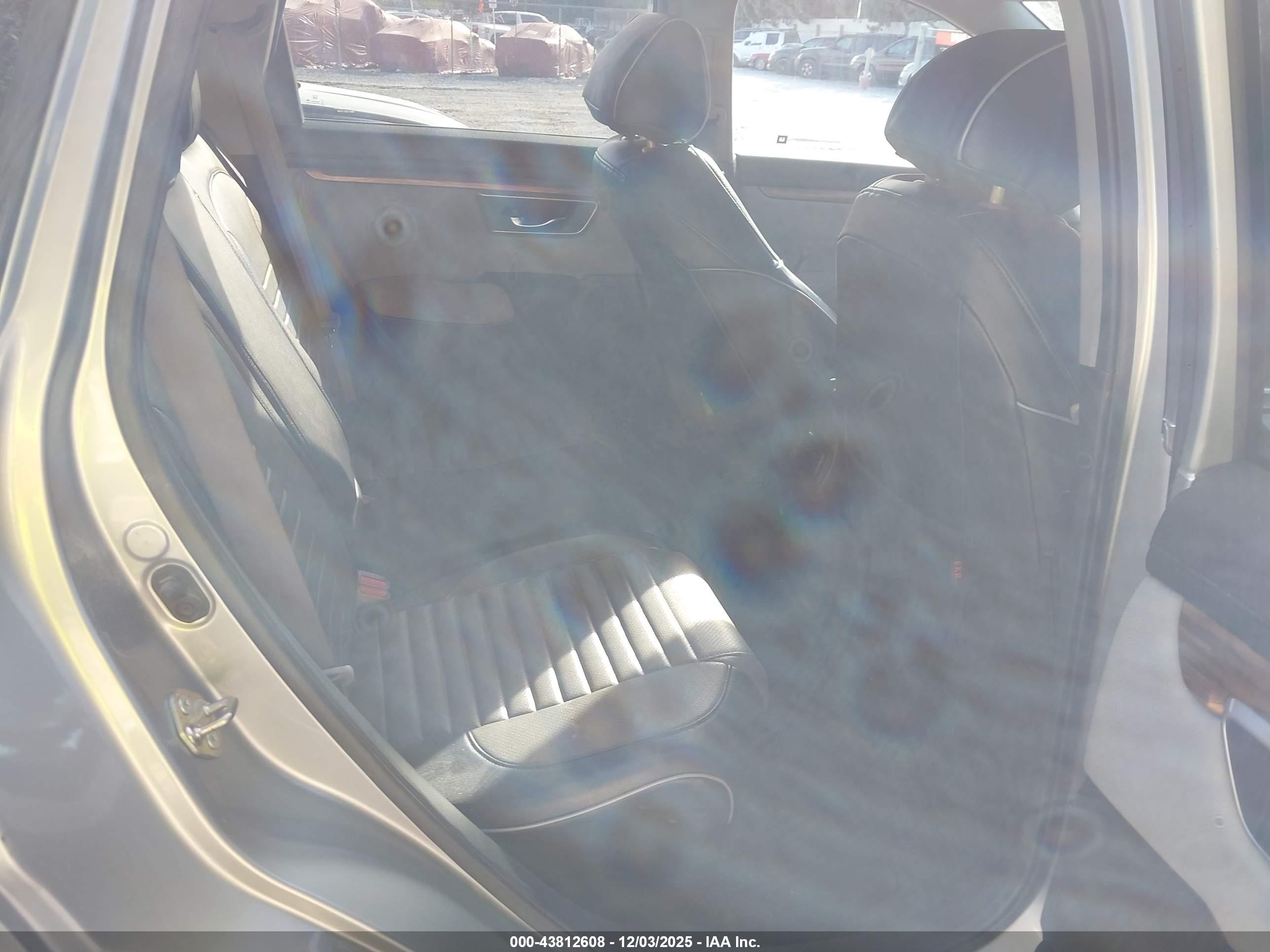 HONDA CR-V image 8