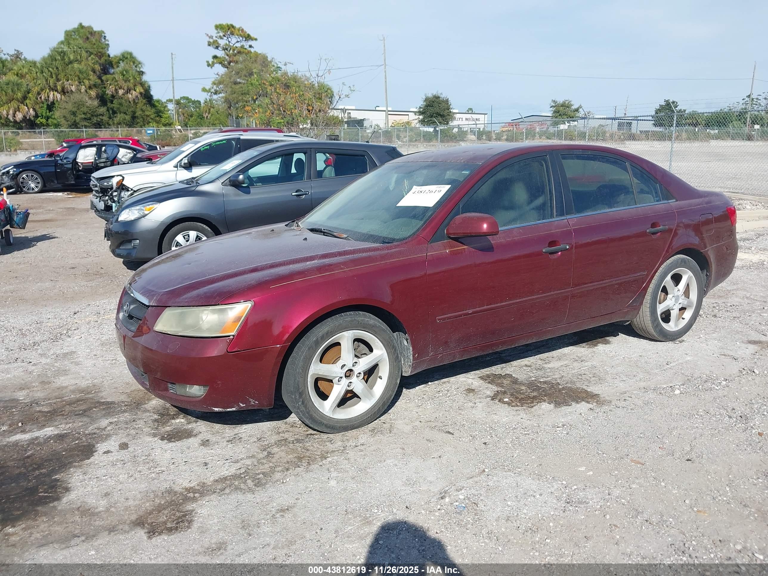 HYUNDAI SONATA image 6