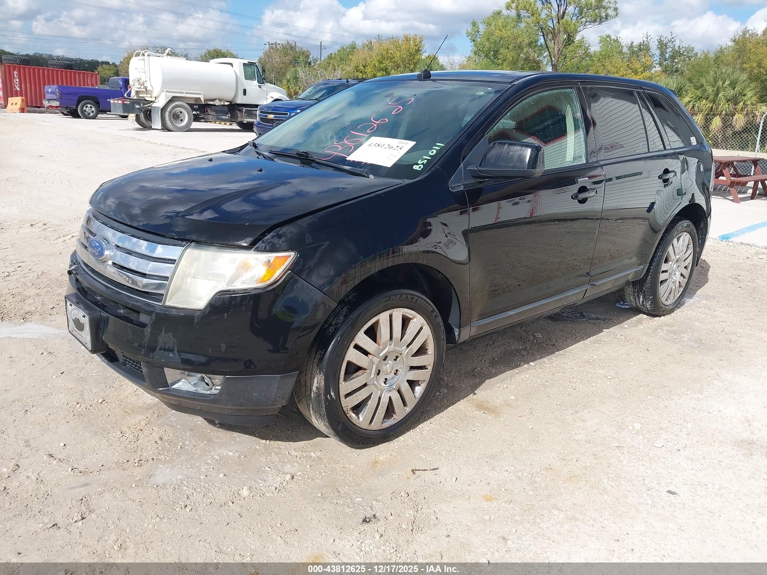 FORD EDGE image 2