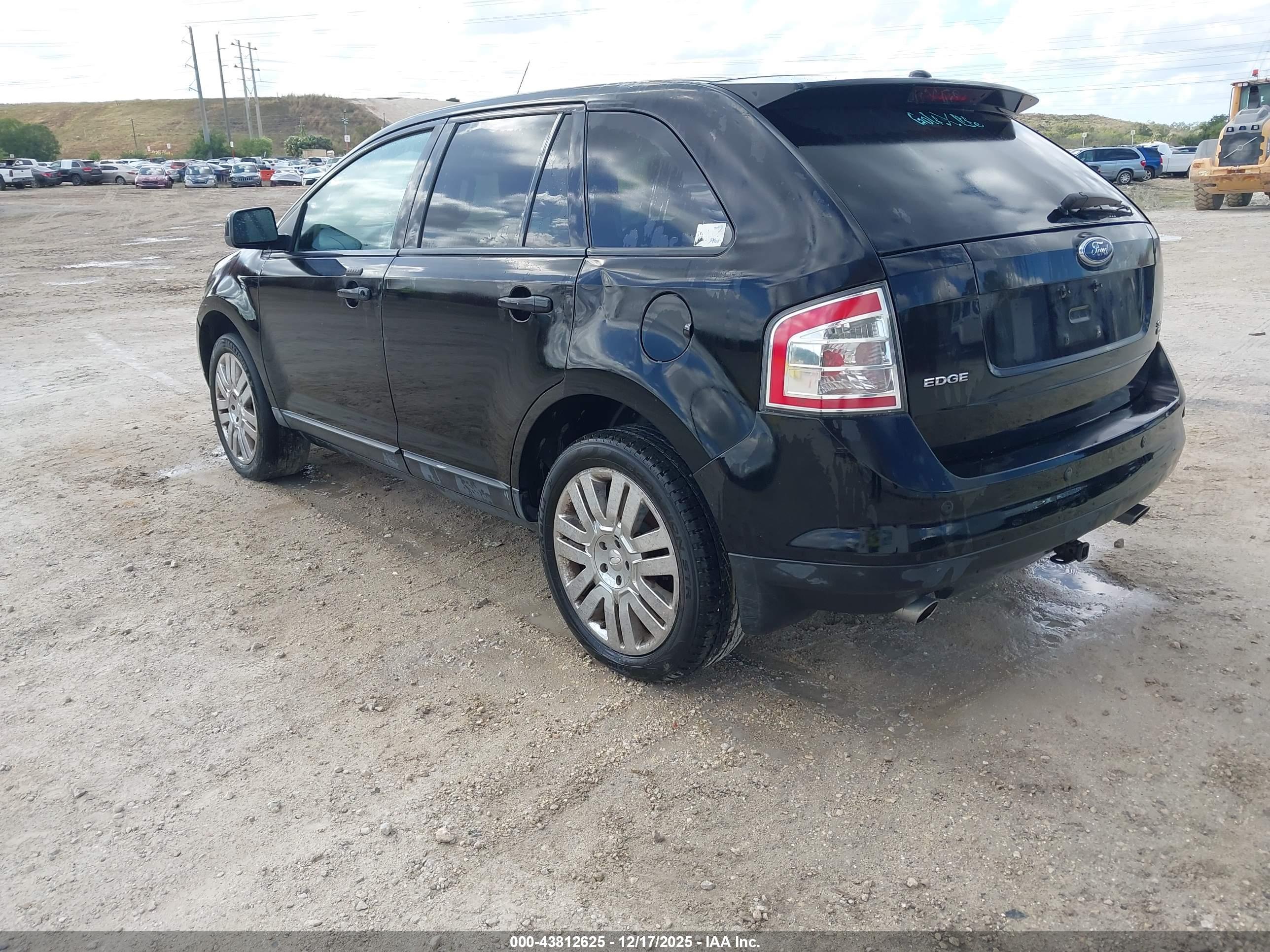 FORD EDGE image 3