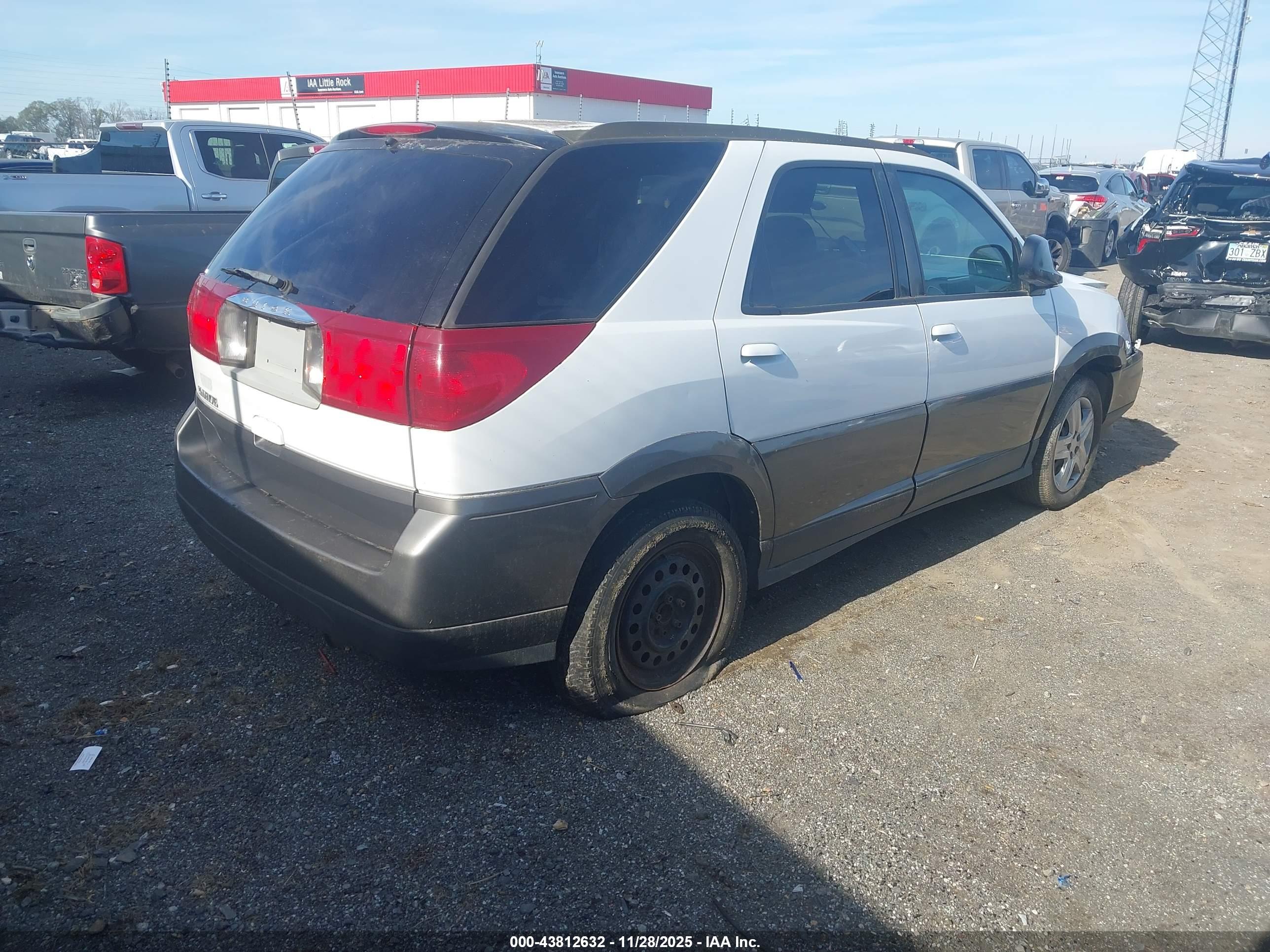 BUICK RENDEZVOUS image 4