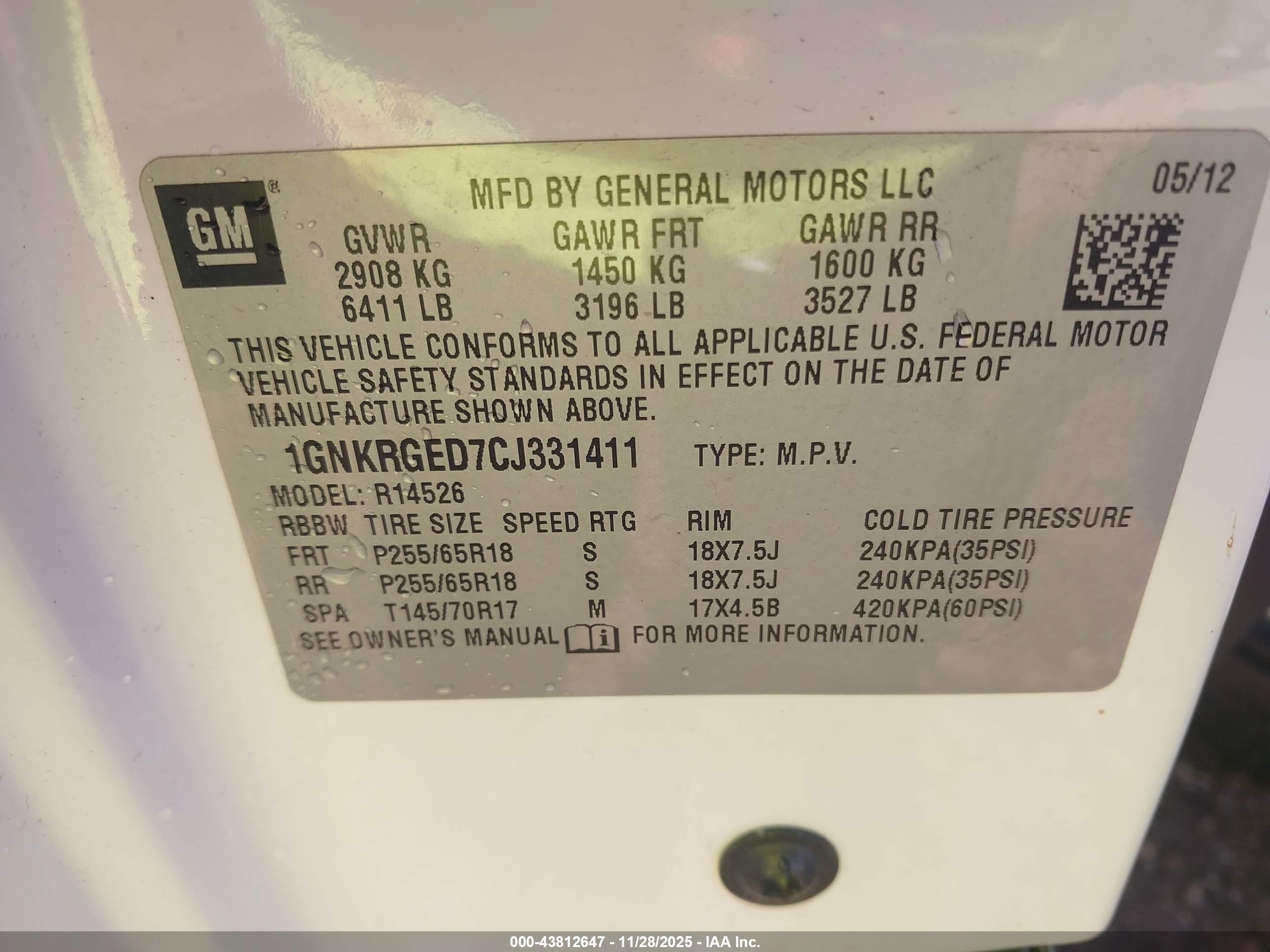 CHEVROLET TRAVERSE image 9