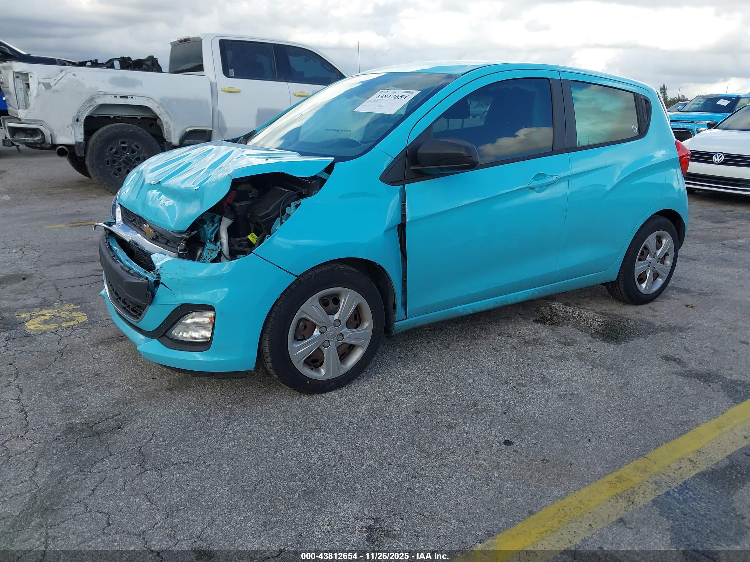 CHEVROLET SPARK image 2