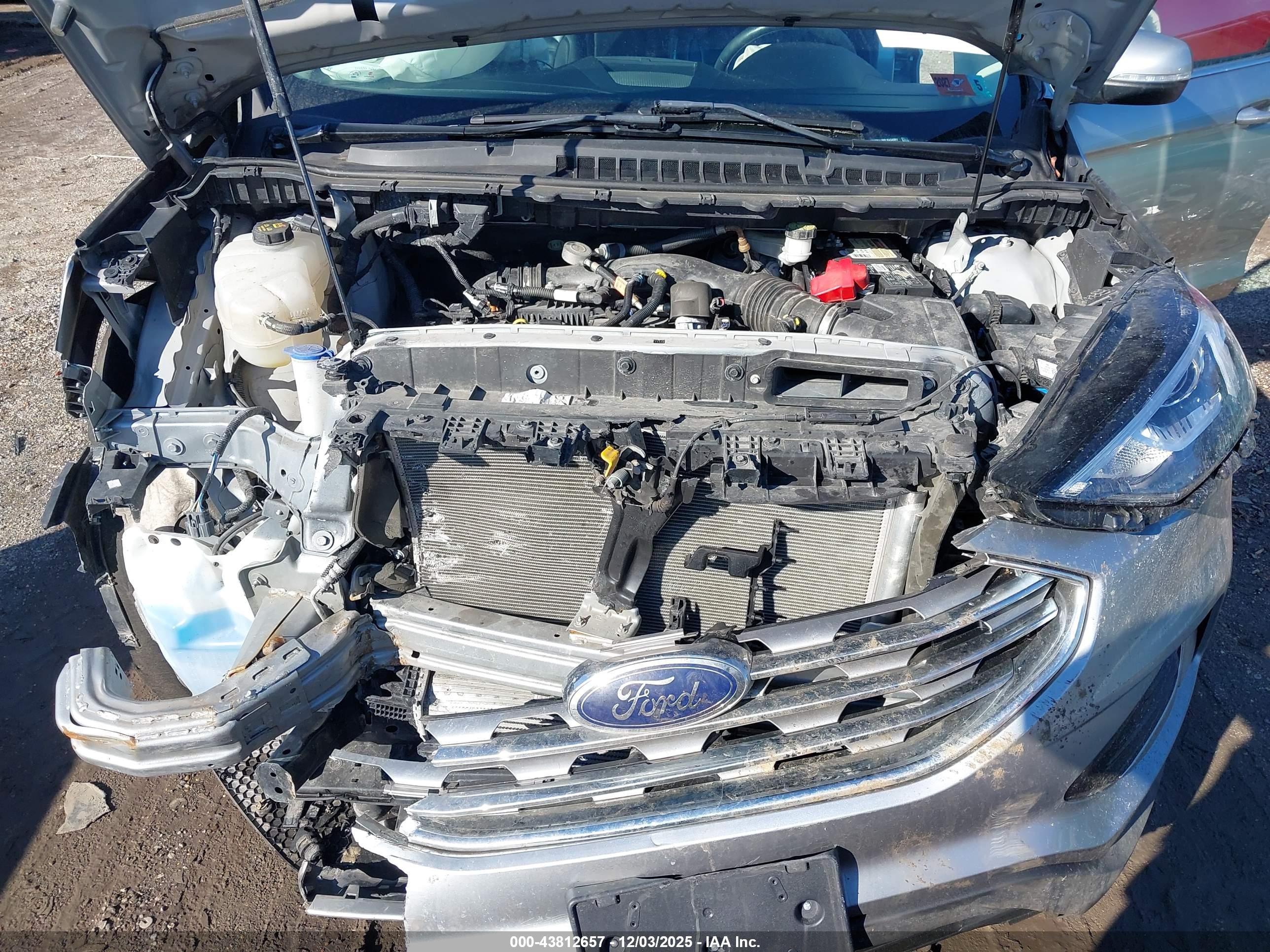 FORD EDGE image 10