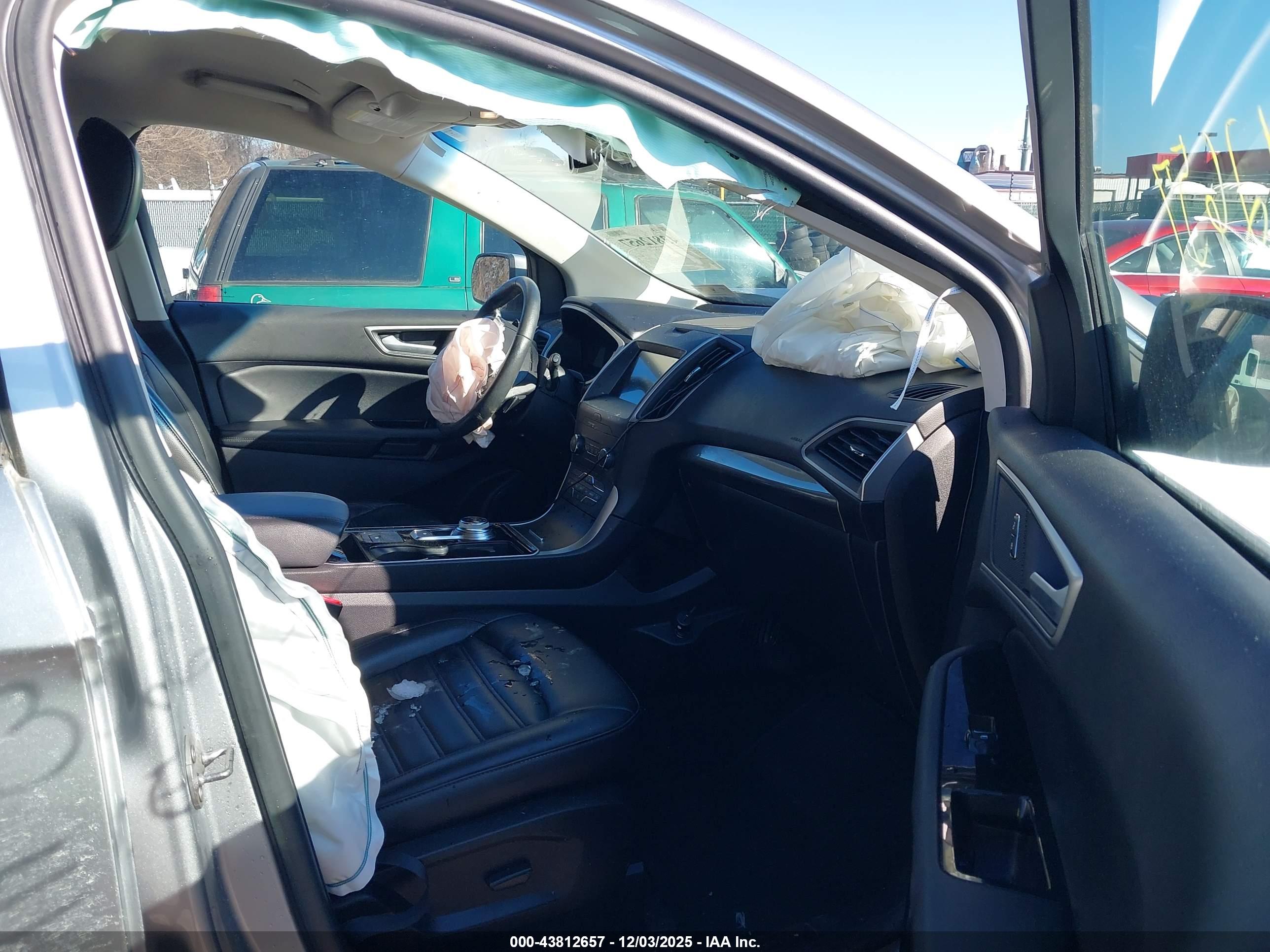 FORD EDGE image 5