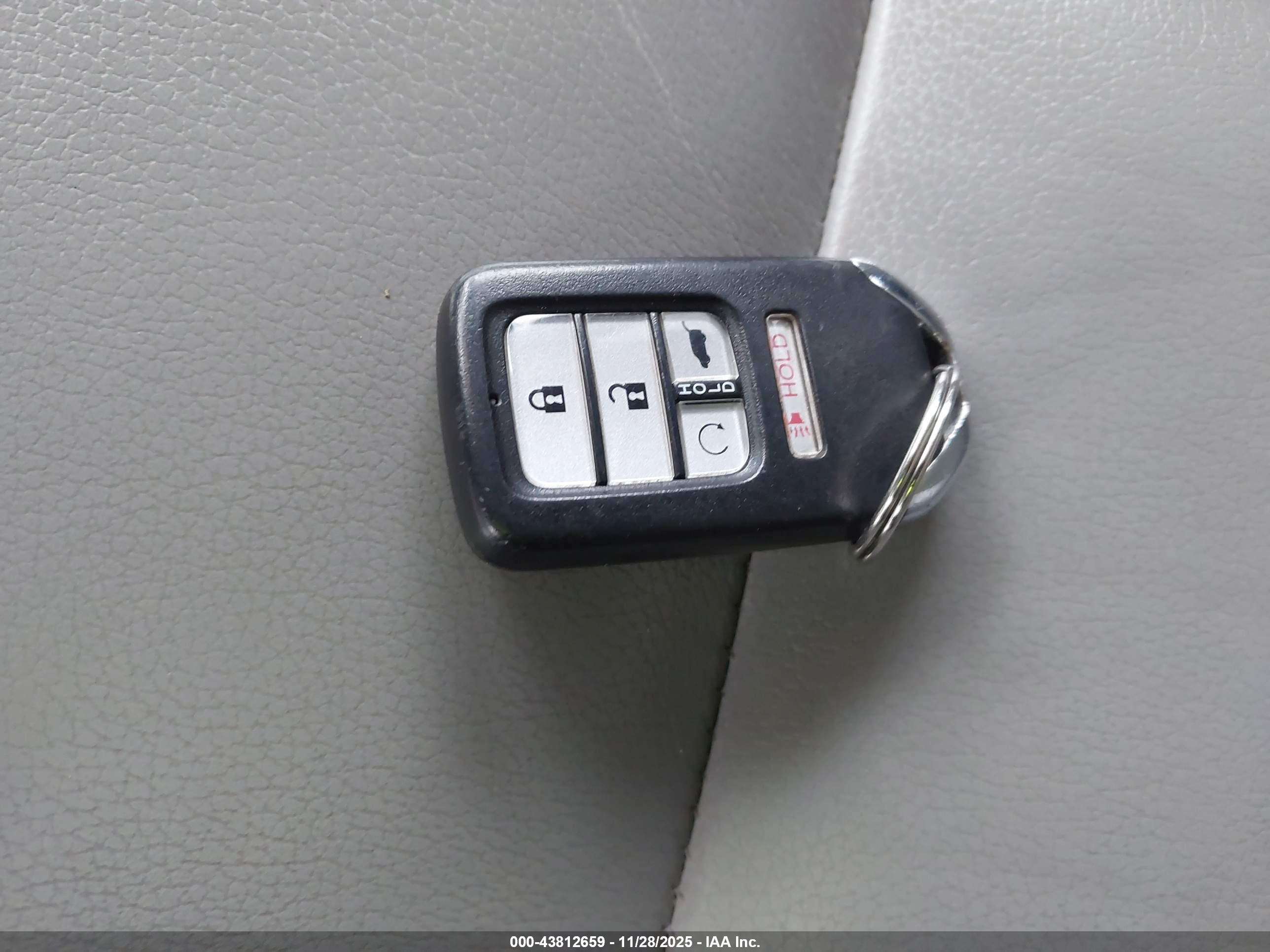 HONDA PILOT image 11