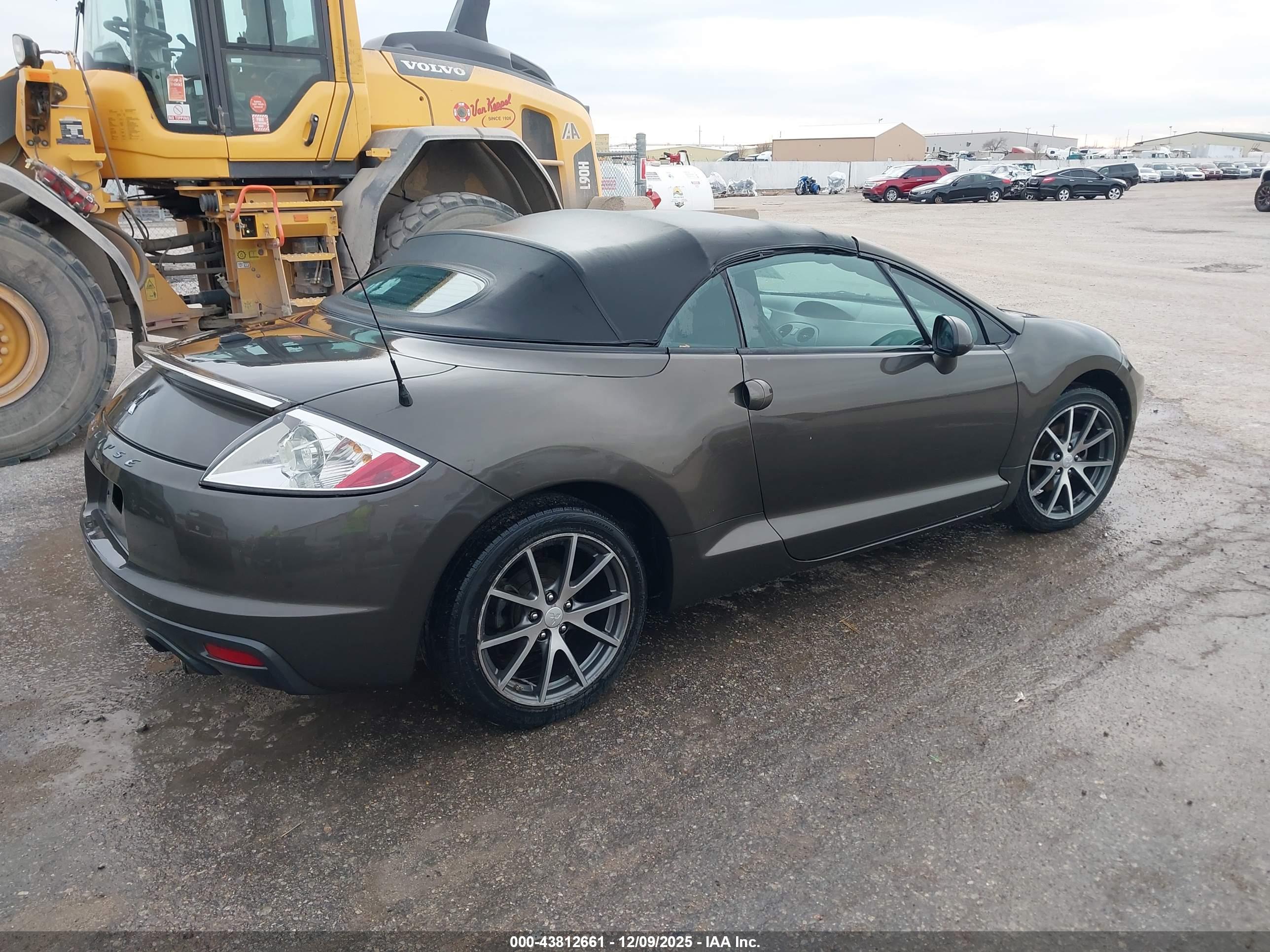MITSUBISHI ECLIPSE image 4