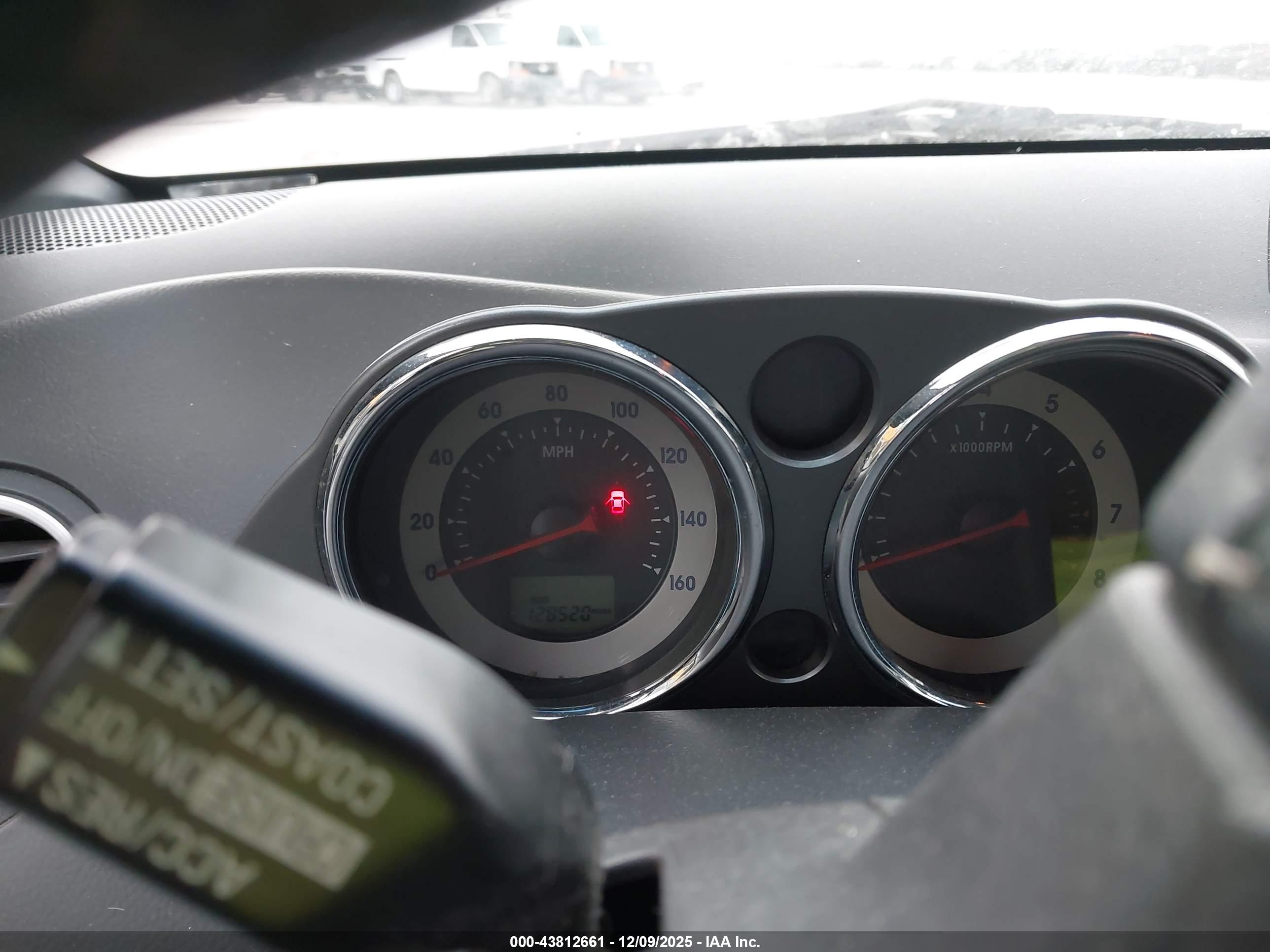 MITSUBISHI ECLIPSE image 7