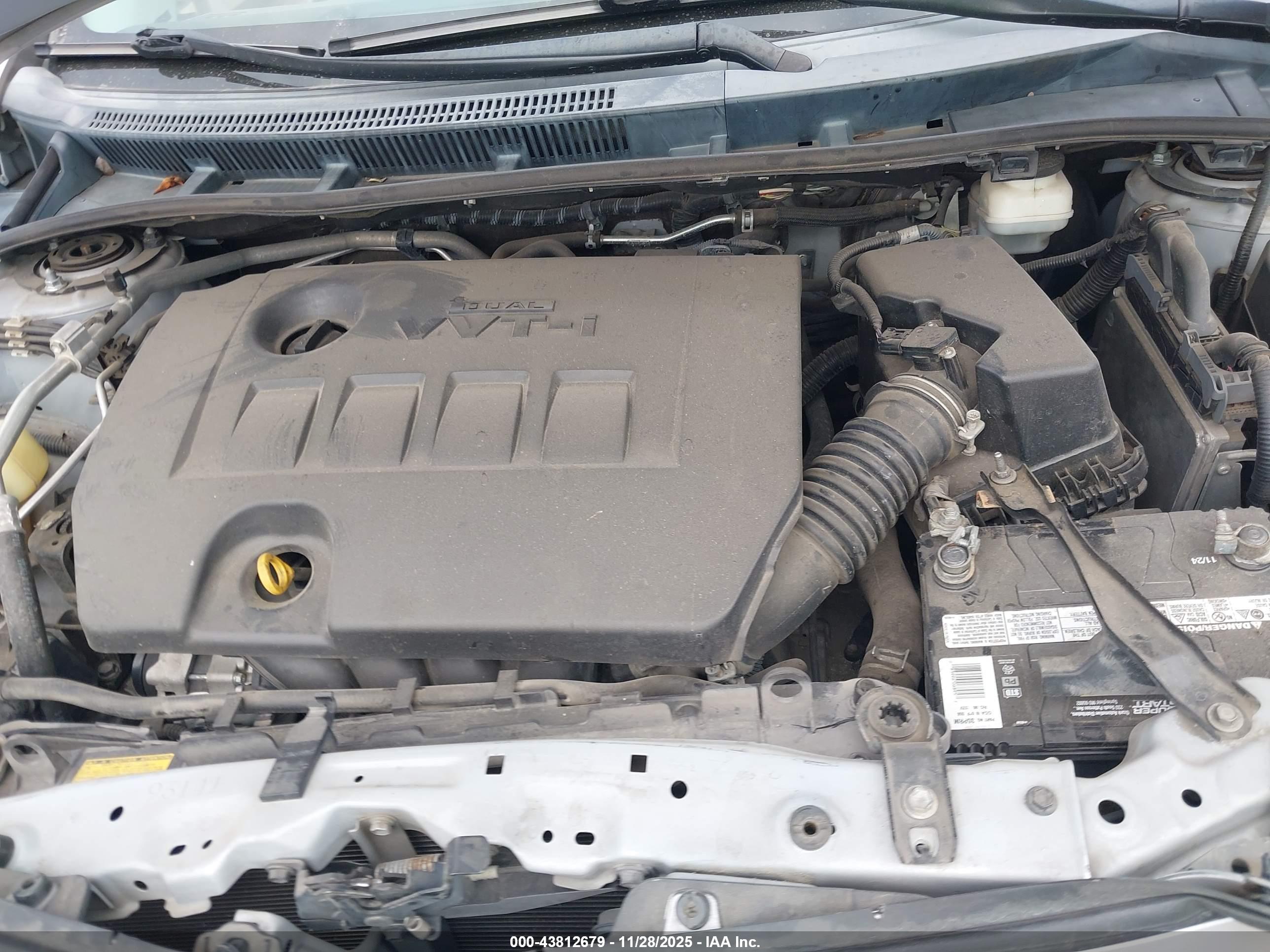 TOYOTA COROLLA image 10