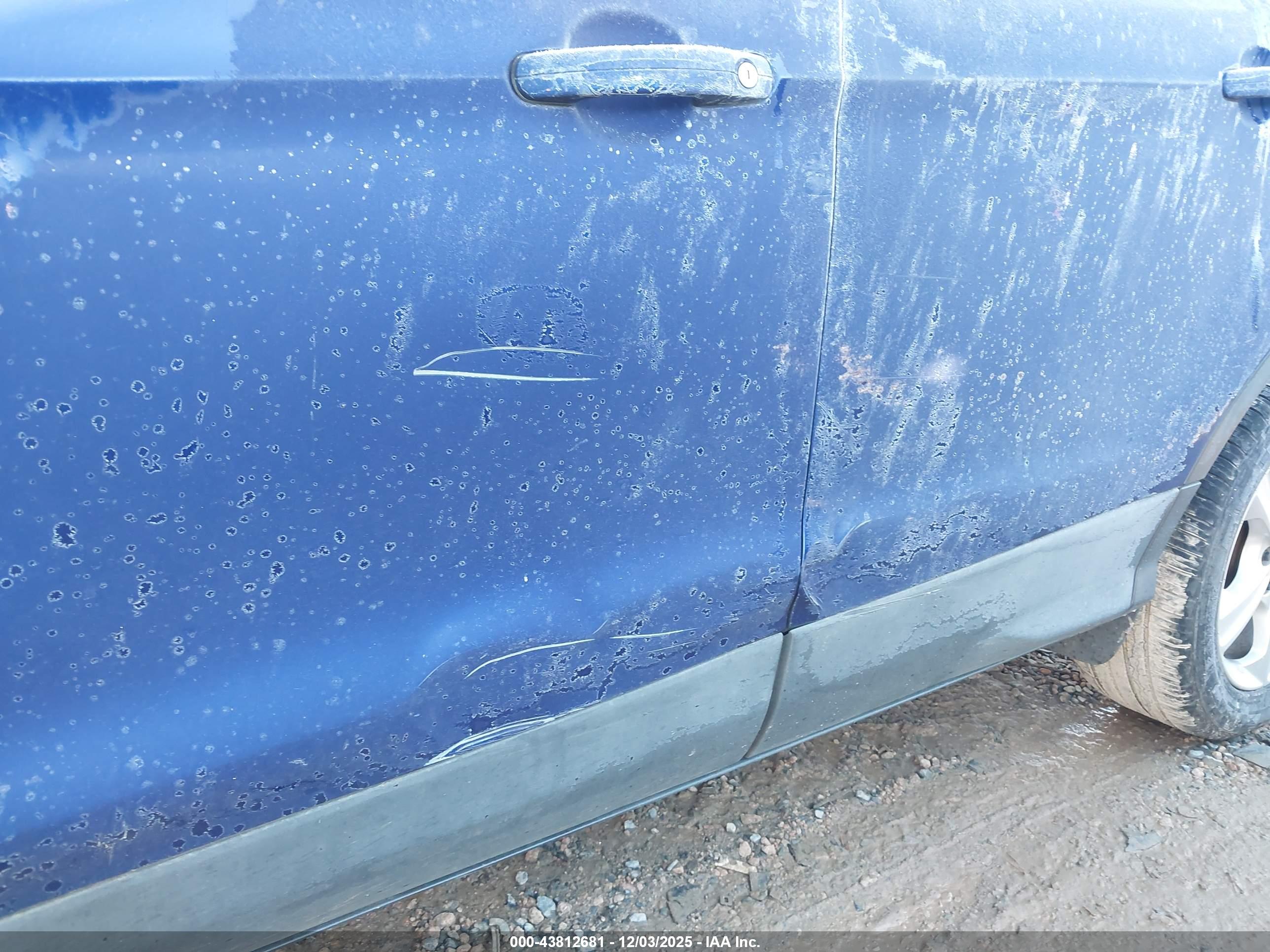 FORD ESCAPE image 6