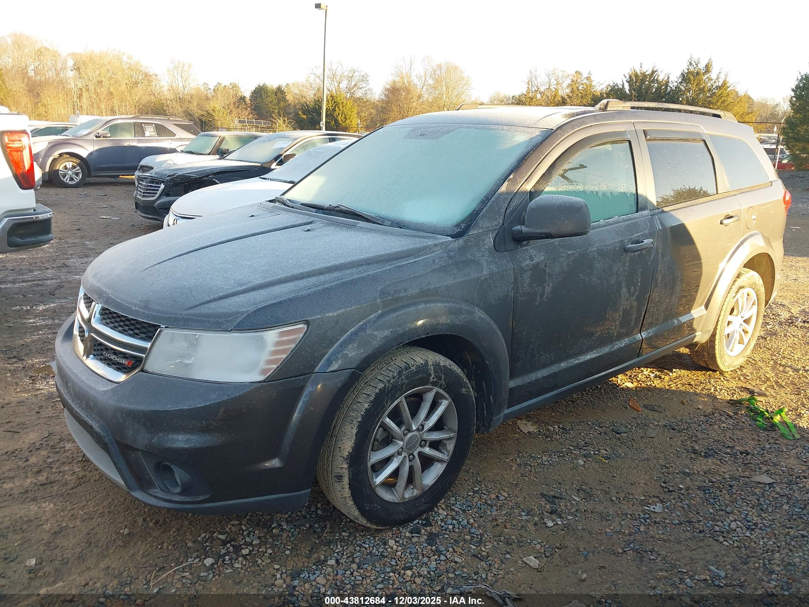 DODGE JOURNEY image 2