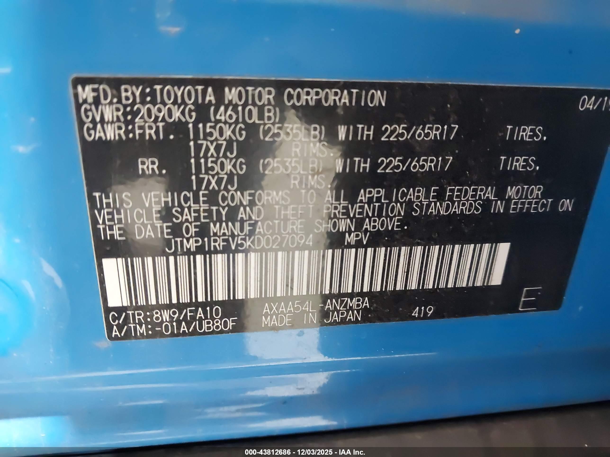 TOYOTA RAV4 image 9