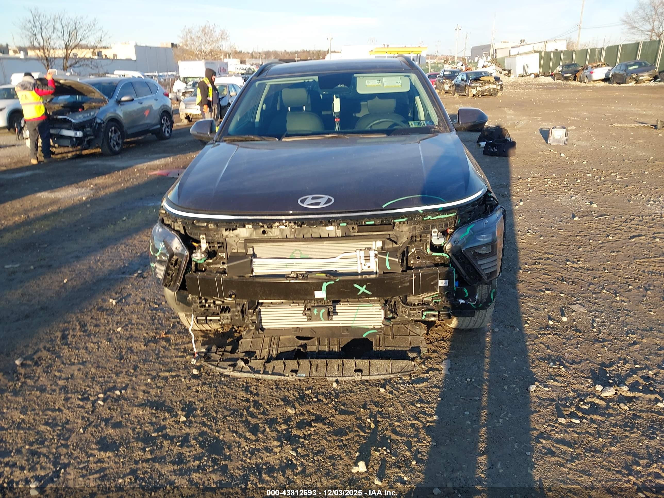 HYUNDAI KONA image 6