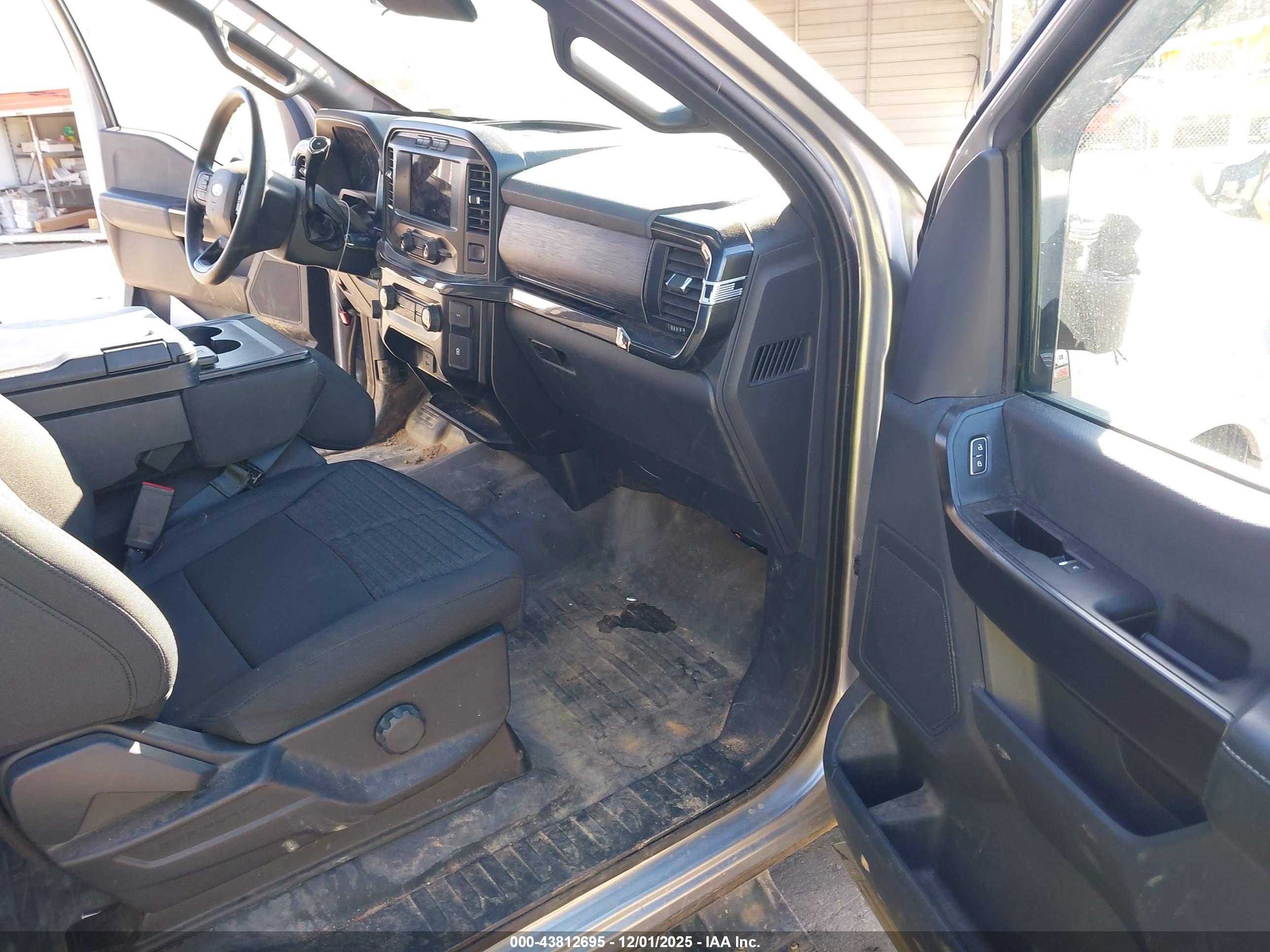 FORD F-150 image 5