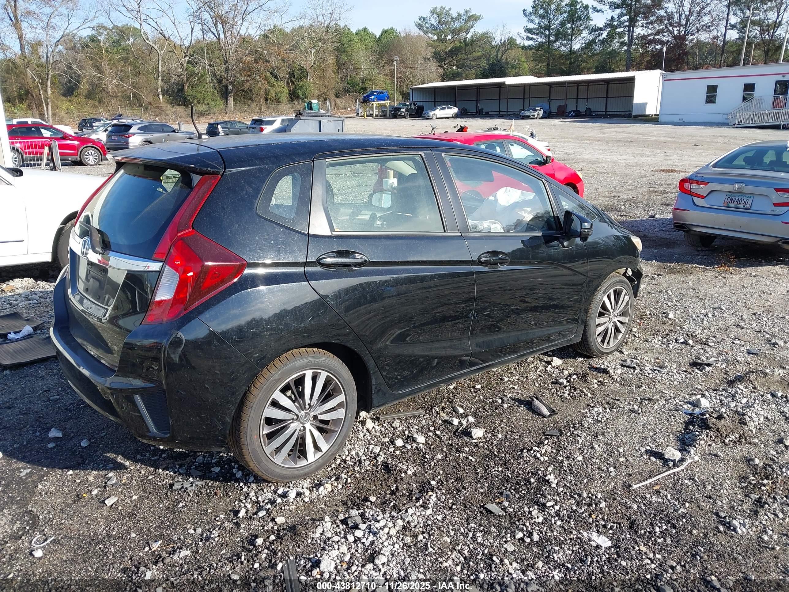 HONDA FIT image 4