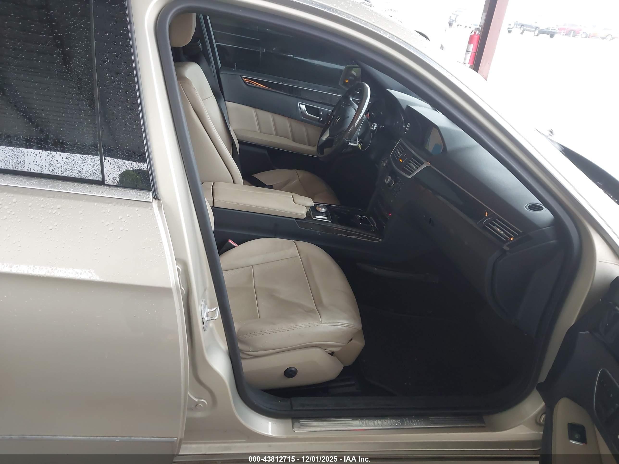 MERCEDES-BENZ E image 5
