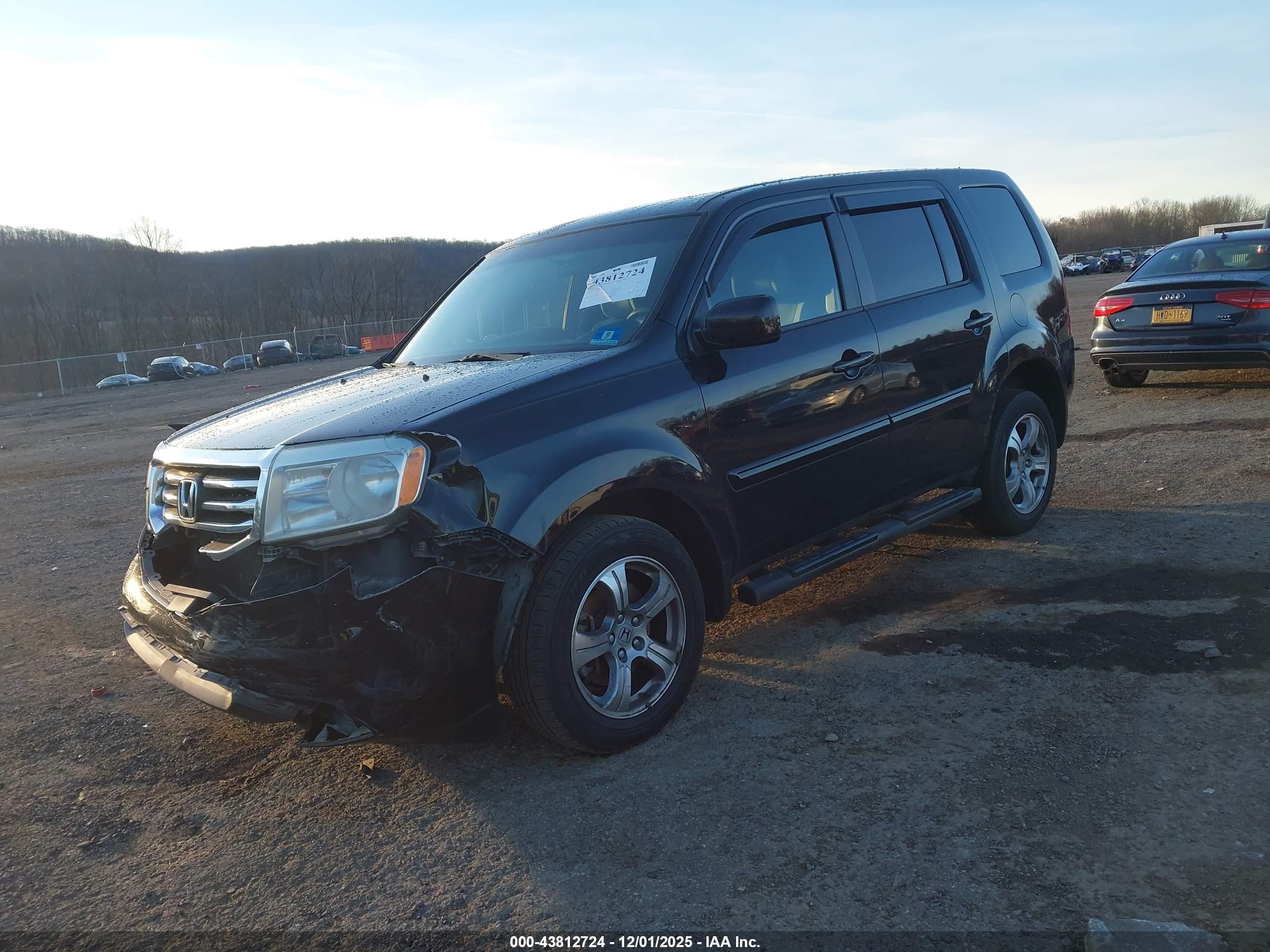 HONDA PILOT image 2